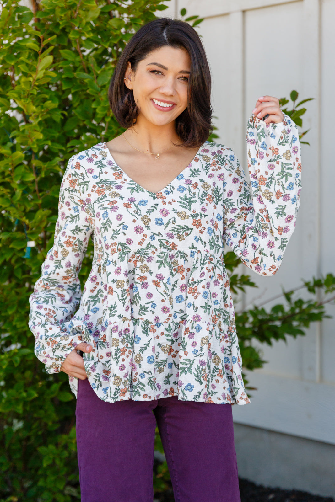 BiBi I Think I Can V-Neck Floral Top – Ruby Idol Apparel