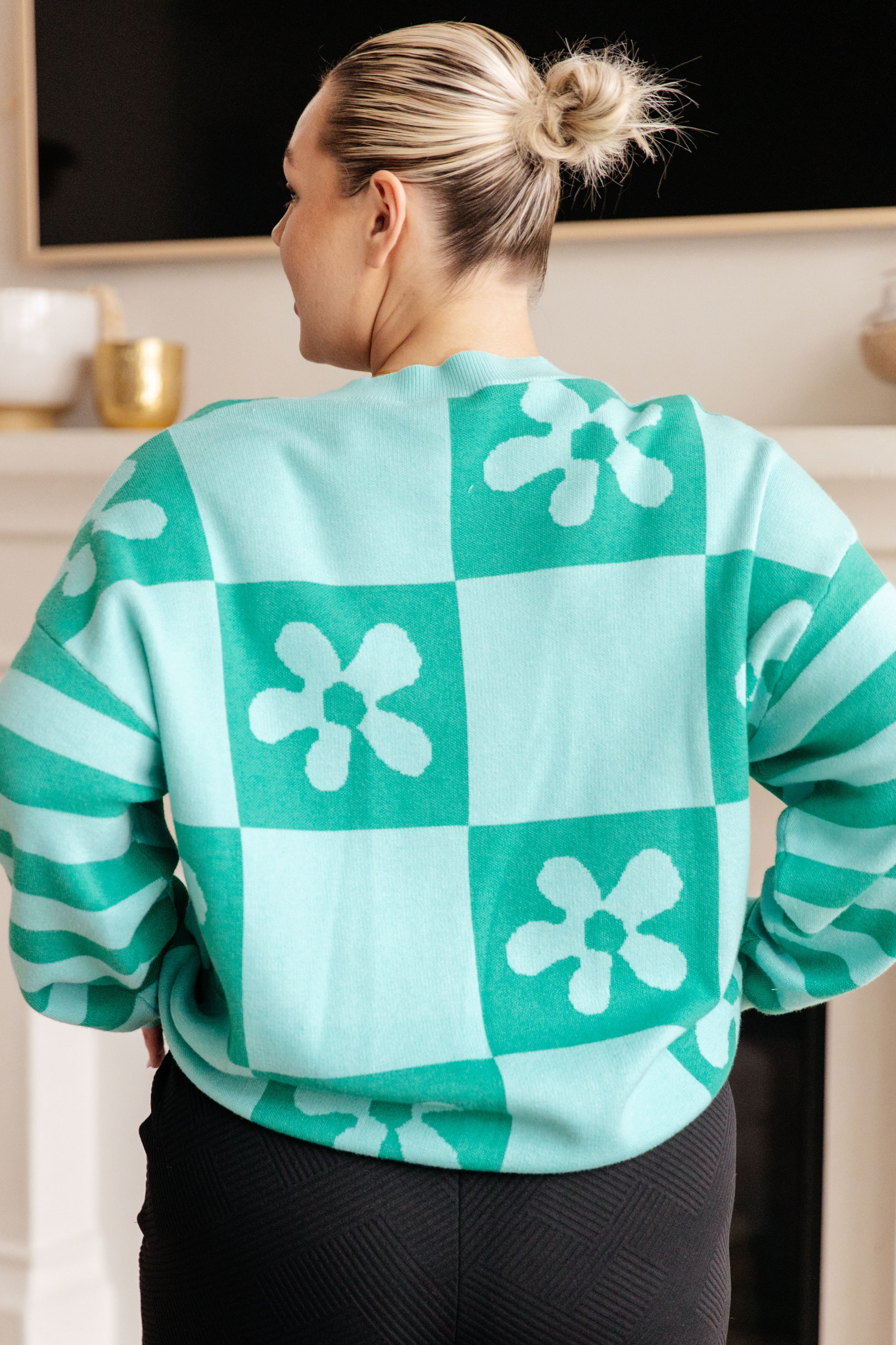 BiBi I Want to Break Free Floral Color Block Medium Weight Pullover Sweater Tops