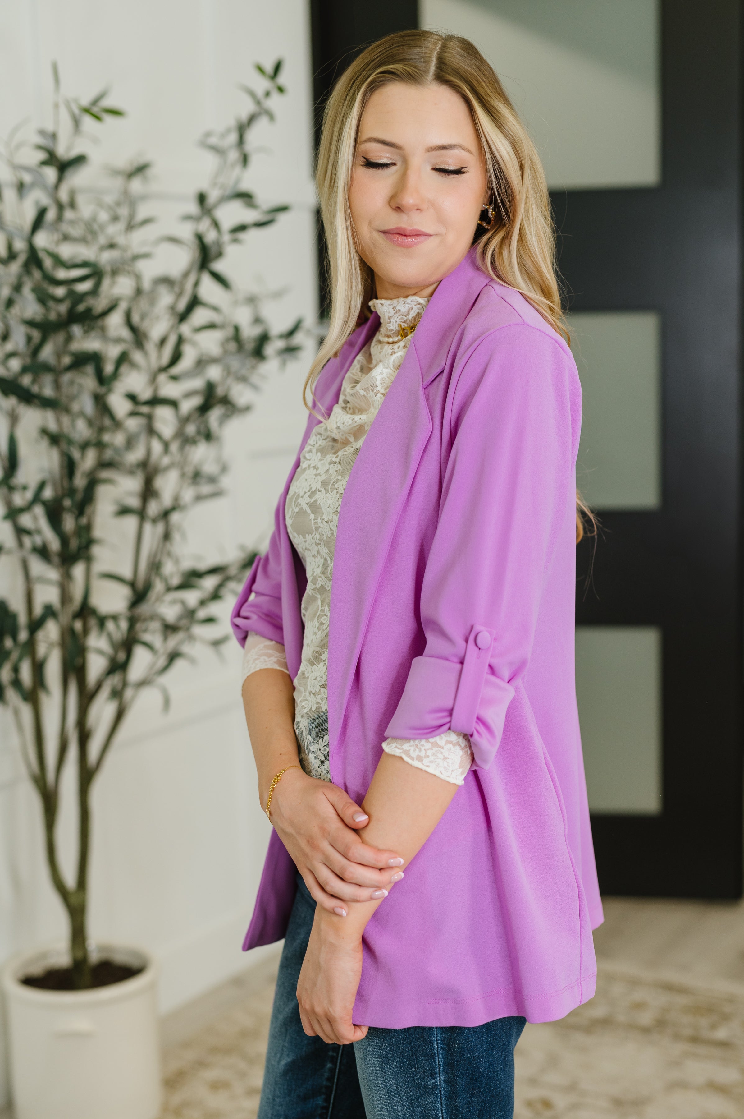 Andree by Unit I'm Really That Gal Open Front Blazer in Orchid Glow Womens