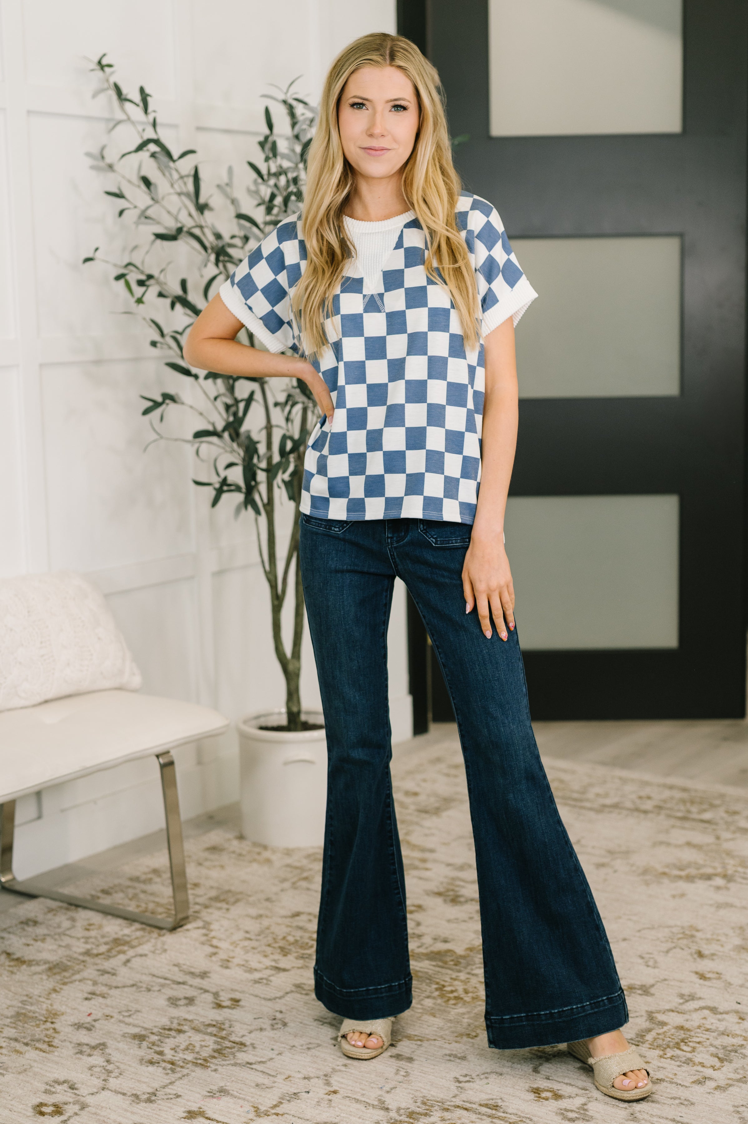 7th Ray I've Been Everywhere Crew Neck Checkered Top in Blue Womens