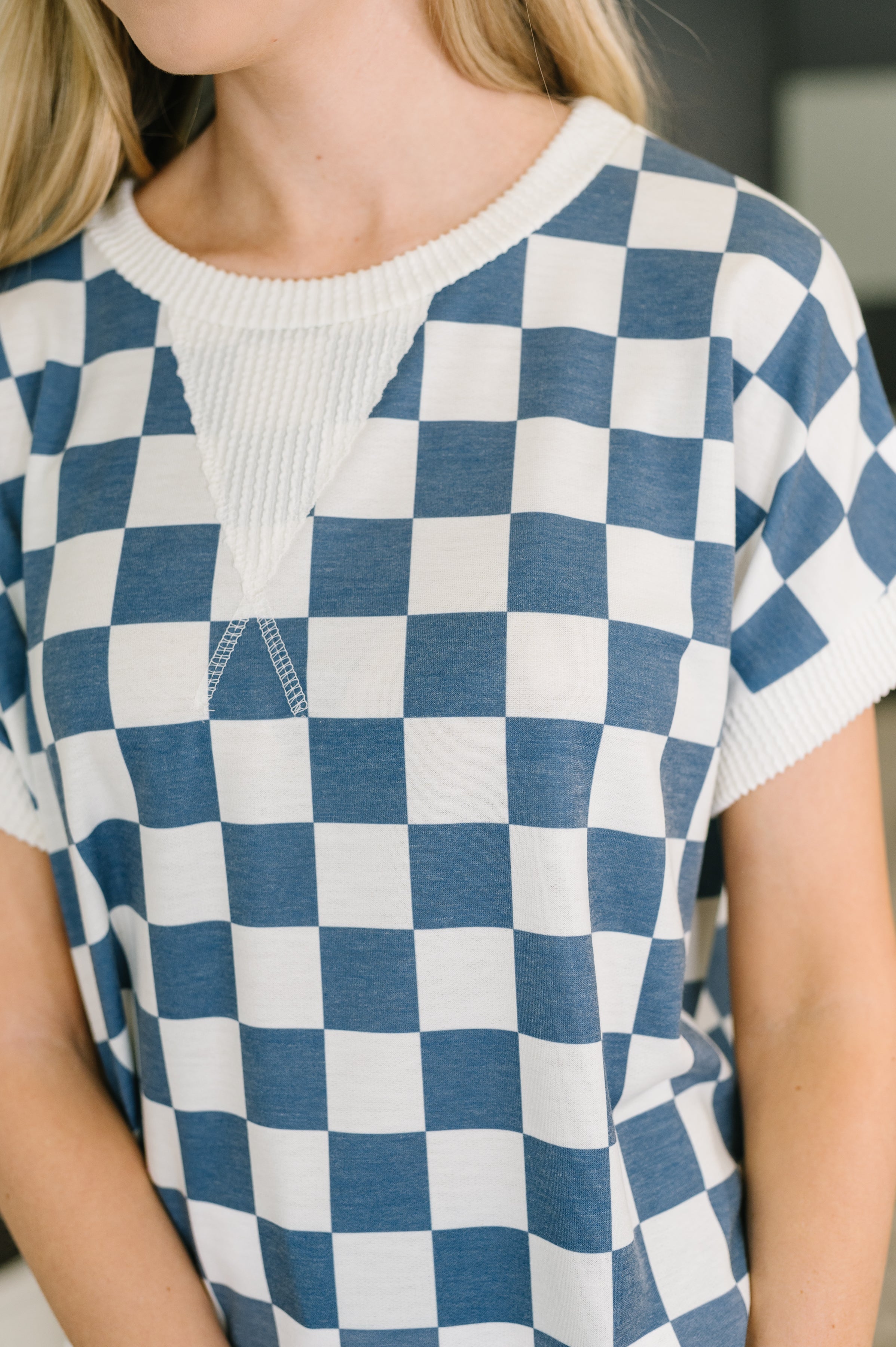 7th Ray I've Been Everywhere Crew Neck Checkered Top in Blue Womens