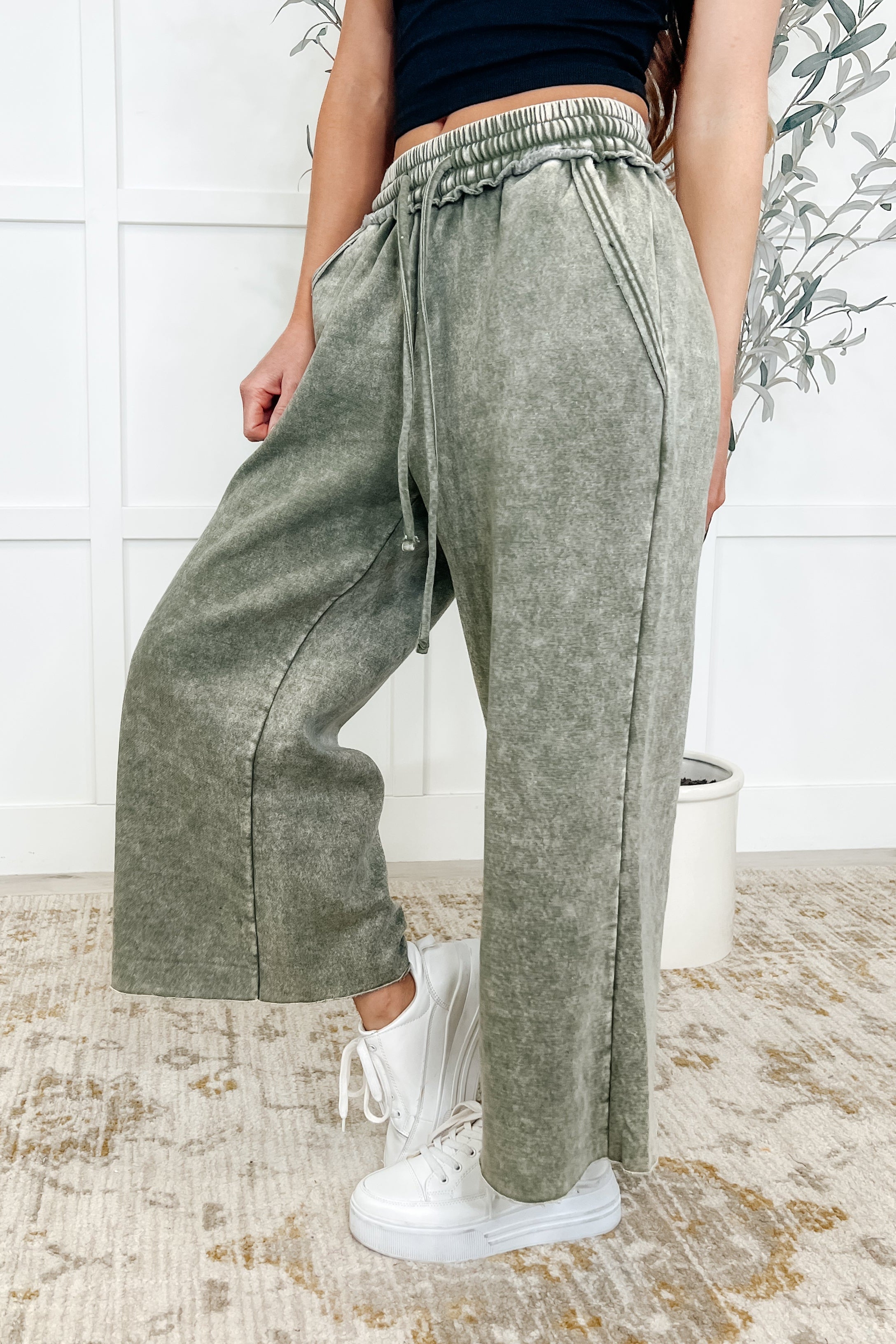 Zenana In or Out Wide Leg Cropped Pants Lt Olive Womens