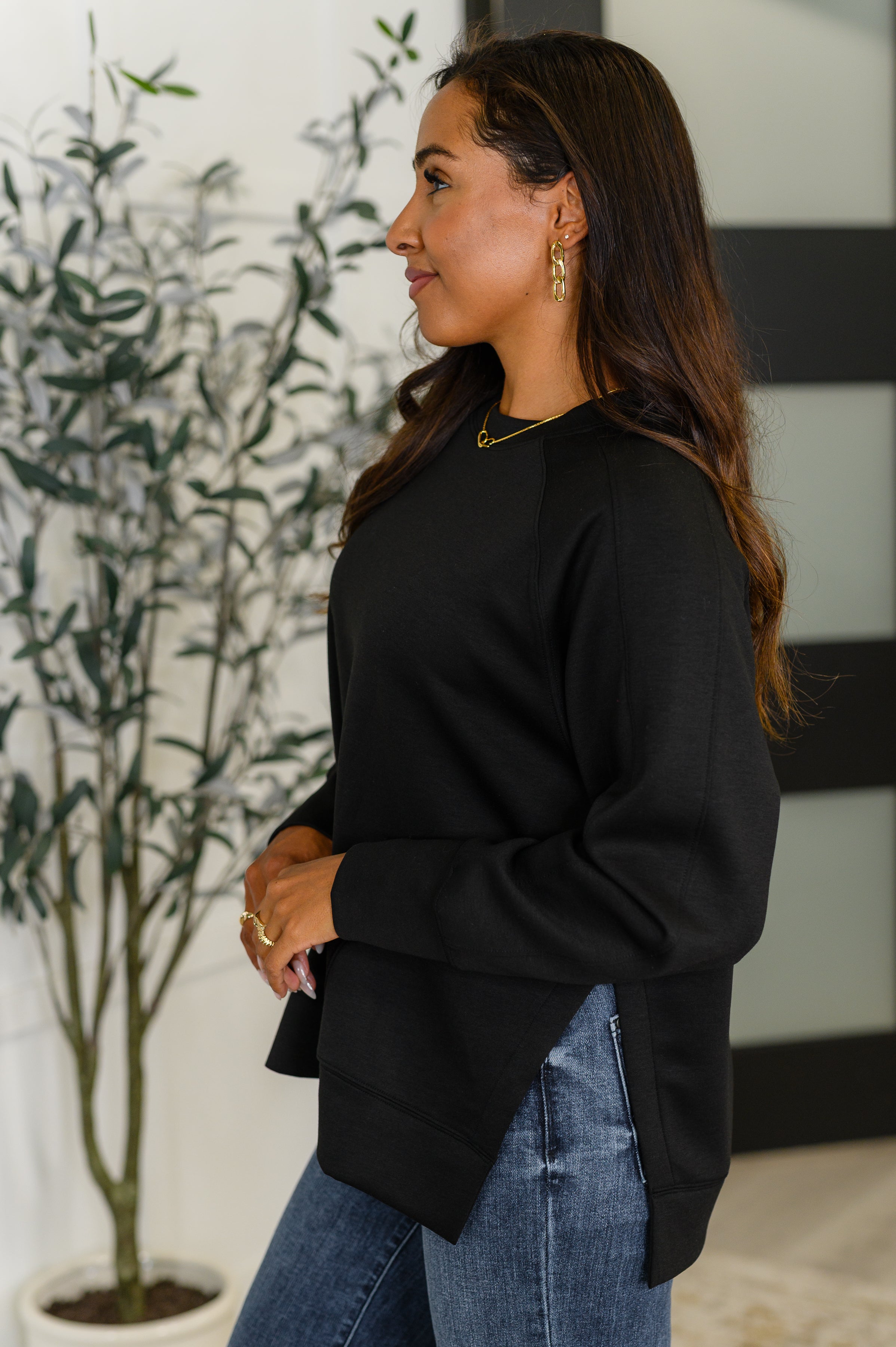 Zenana It's The Little Things Relaxed Scuba Pullover in Black Womens