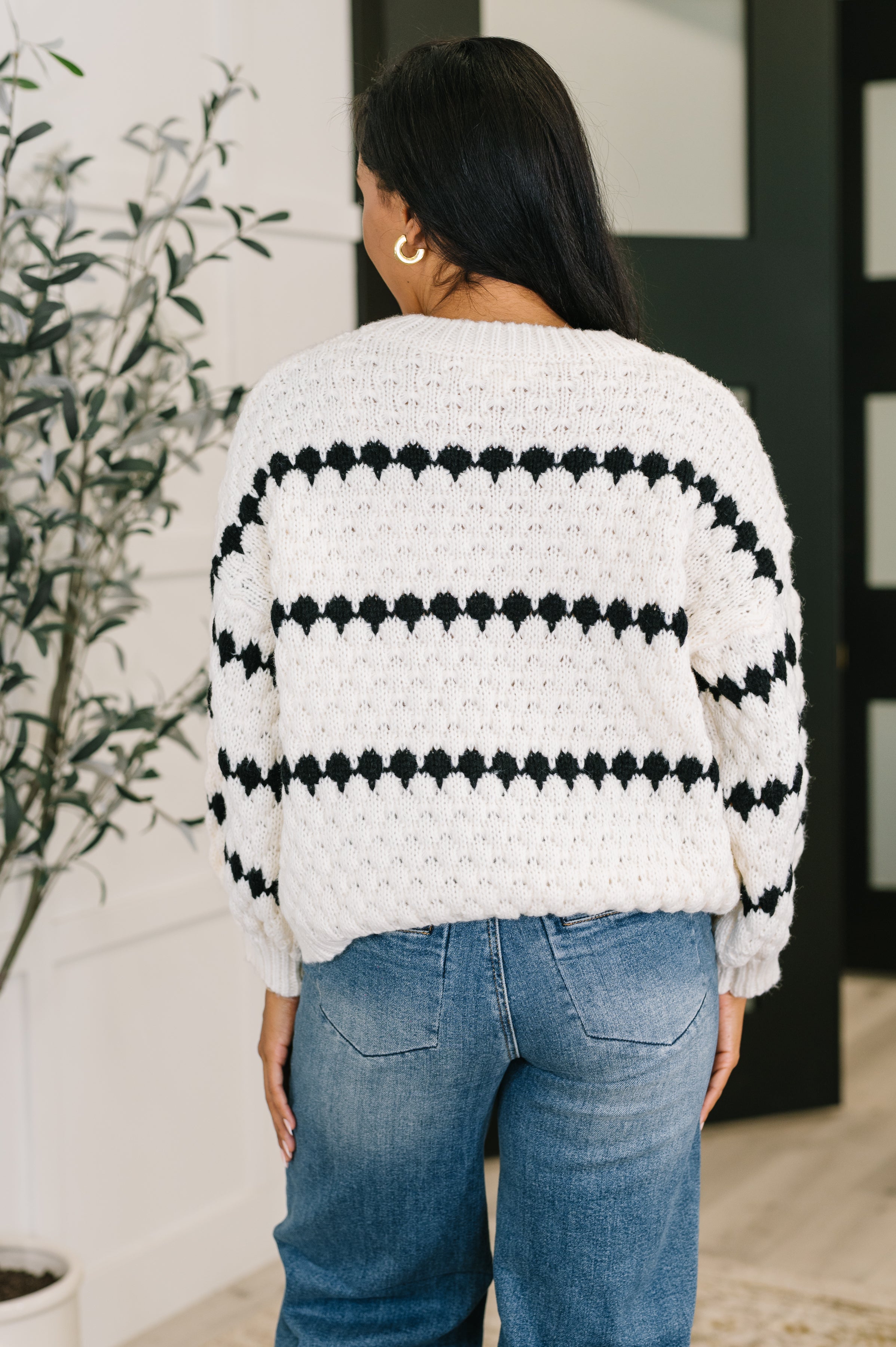 Haptics Ivy Lane Textured Sweater in White and Black Womens