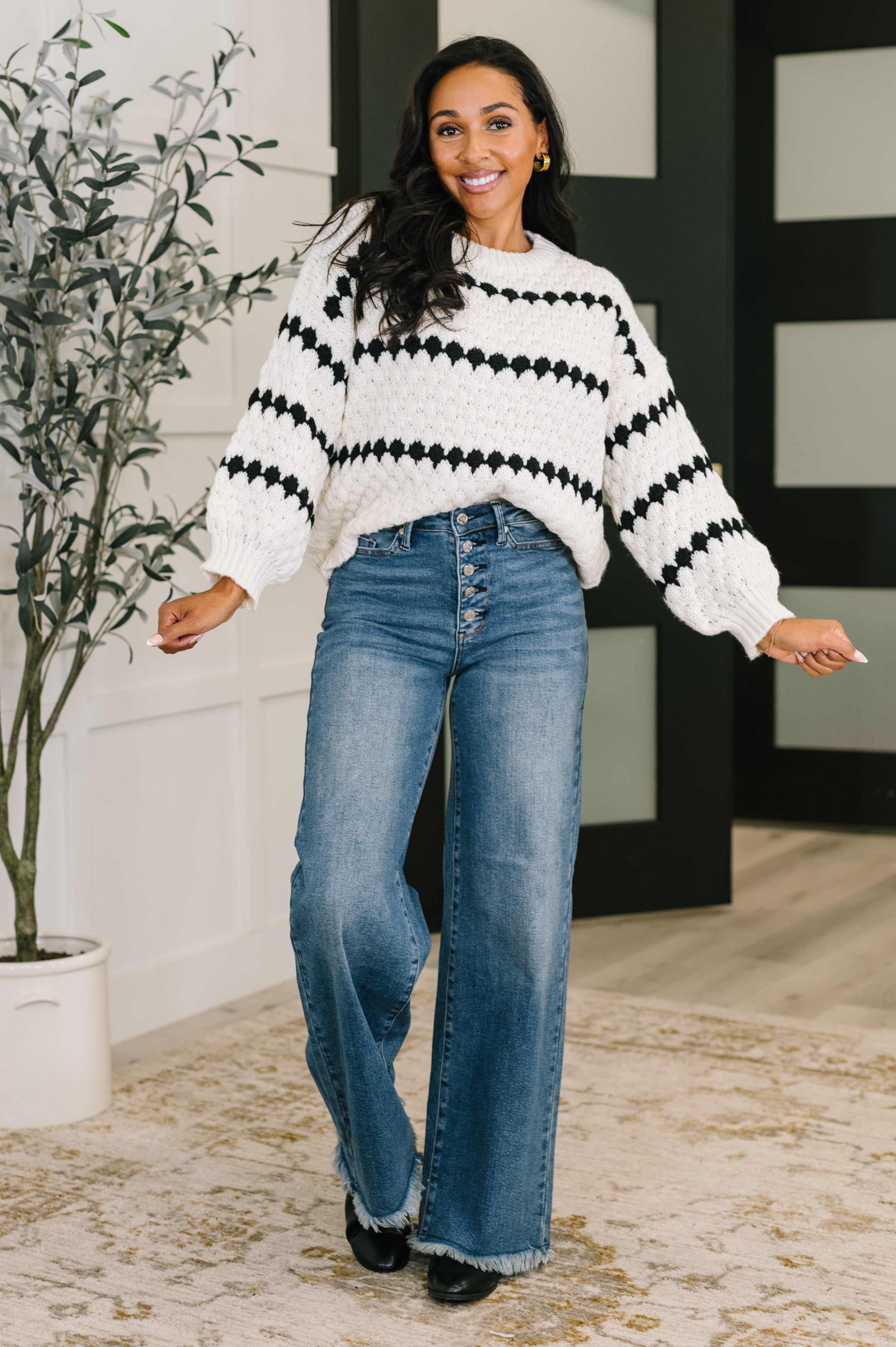 Haptics Ivy Lane Textured Sweater in White and Black Womens