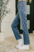 Judy Blue Izzie High Waist Straight Fit Womens