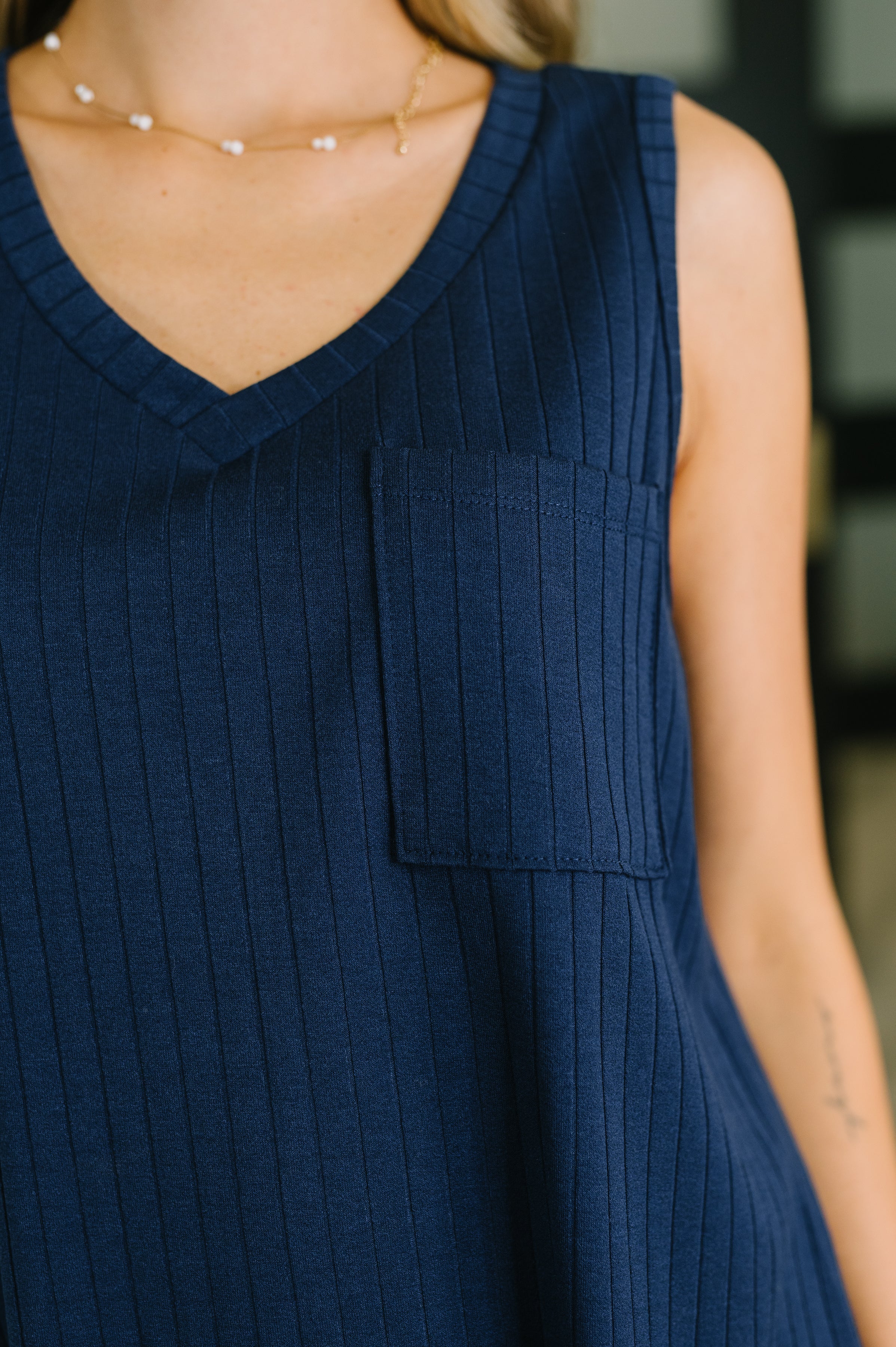 Dear Scarlett Just Give In Ribbed Knit Tank in Navy Womens
