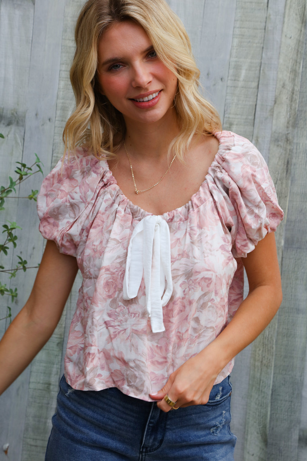 Kori America Blush Scoop Neck Bubble Sleeve Floral Top w/Bow