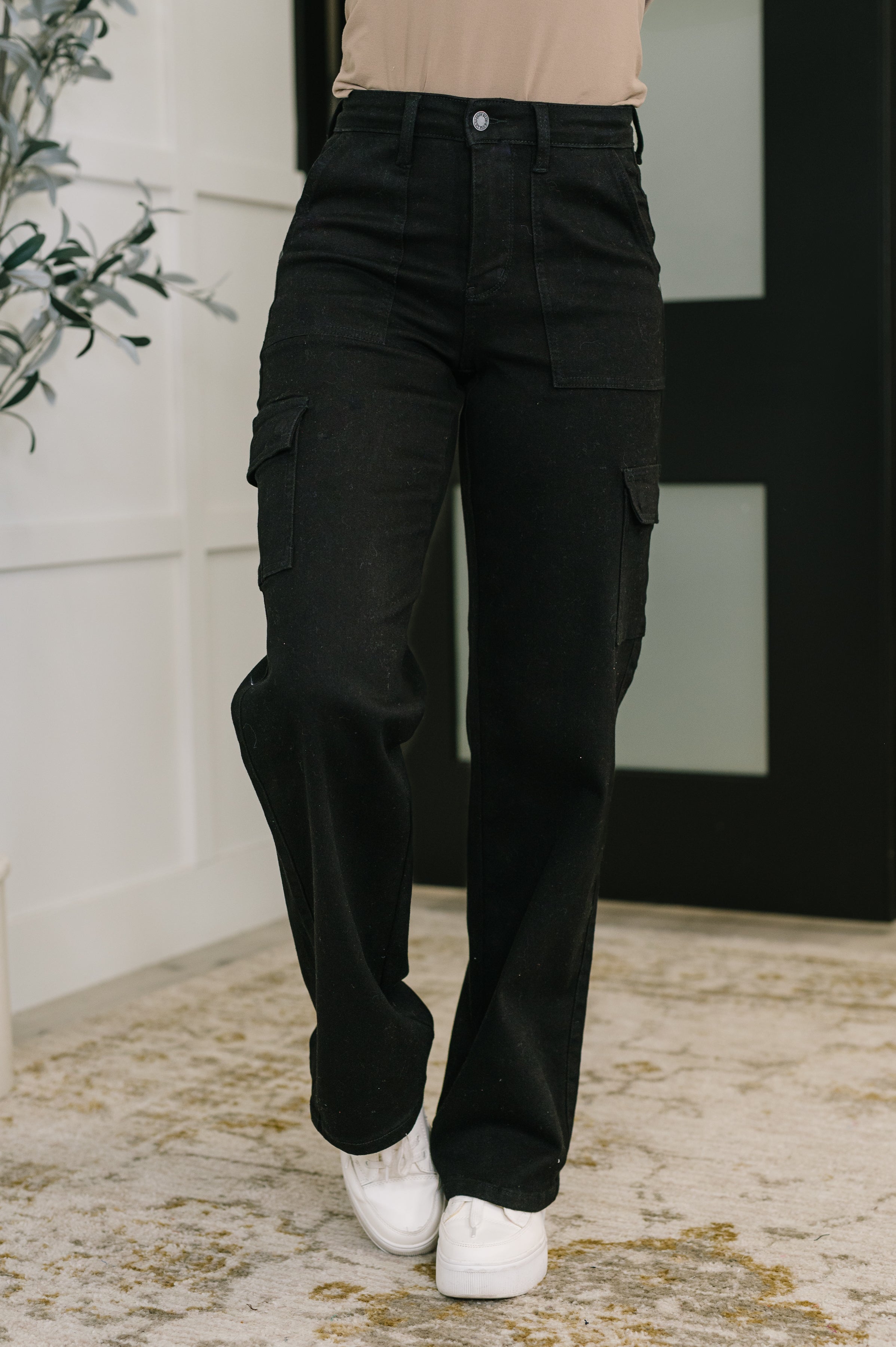 Judy Blue Keira High Waist Cargo Wide in Black Womens