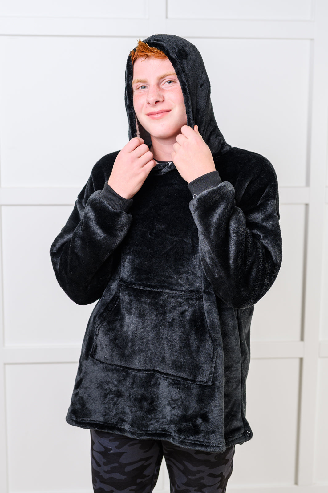 Kids Oversized Hoodie Blanket in Black Sweatshirts & Hoodies