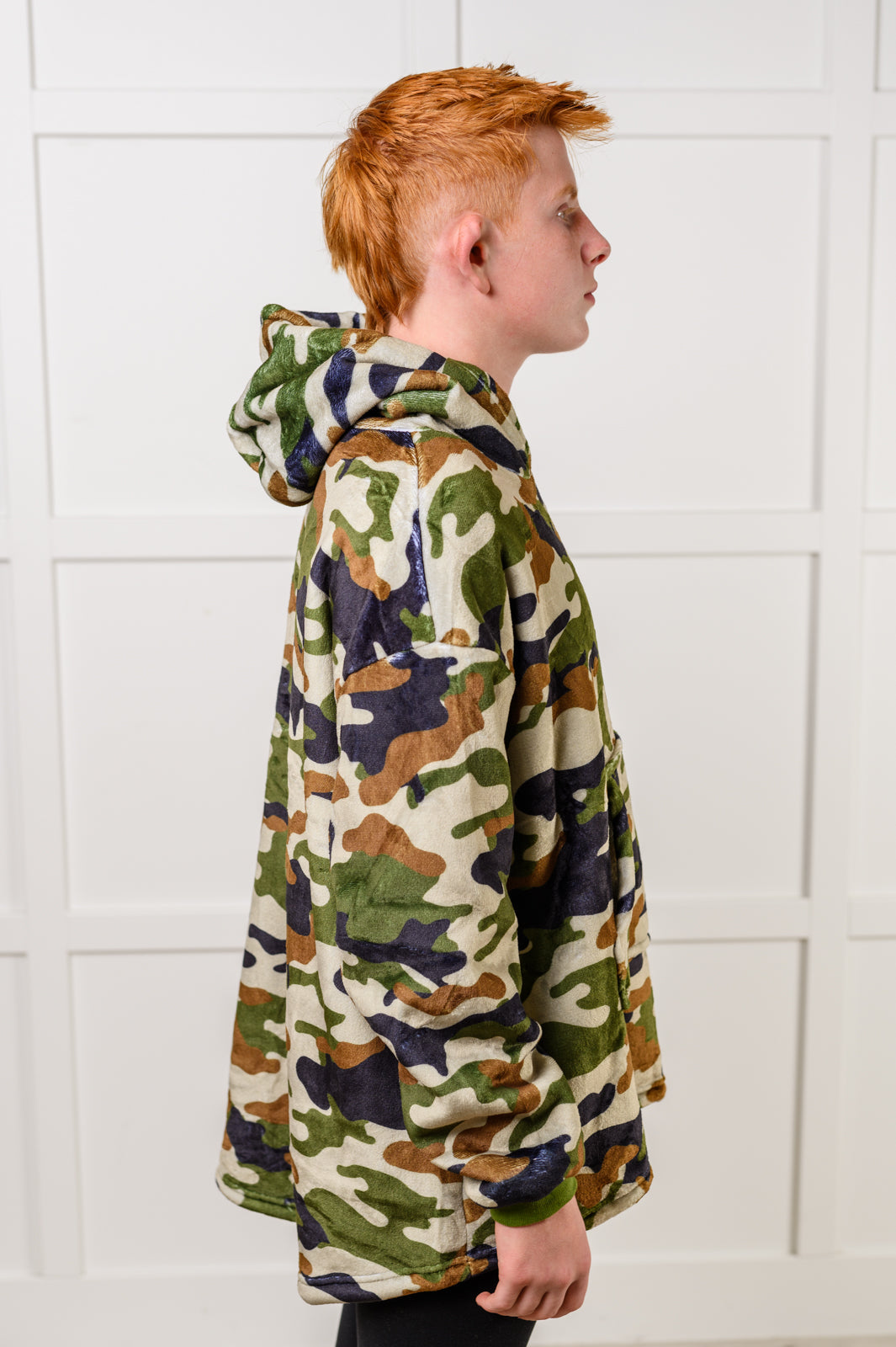 Kids Oversized Hoodie Blanket in Camo Sweatshirts & Hoodies