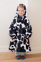 Kids Oversized Hoodie Blanket in Cow Sweatshirts & Hoodies