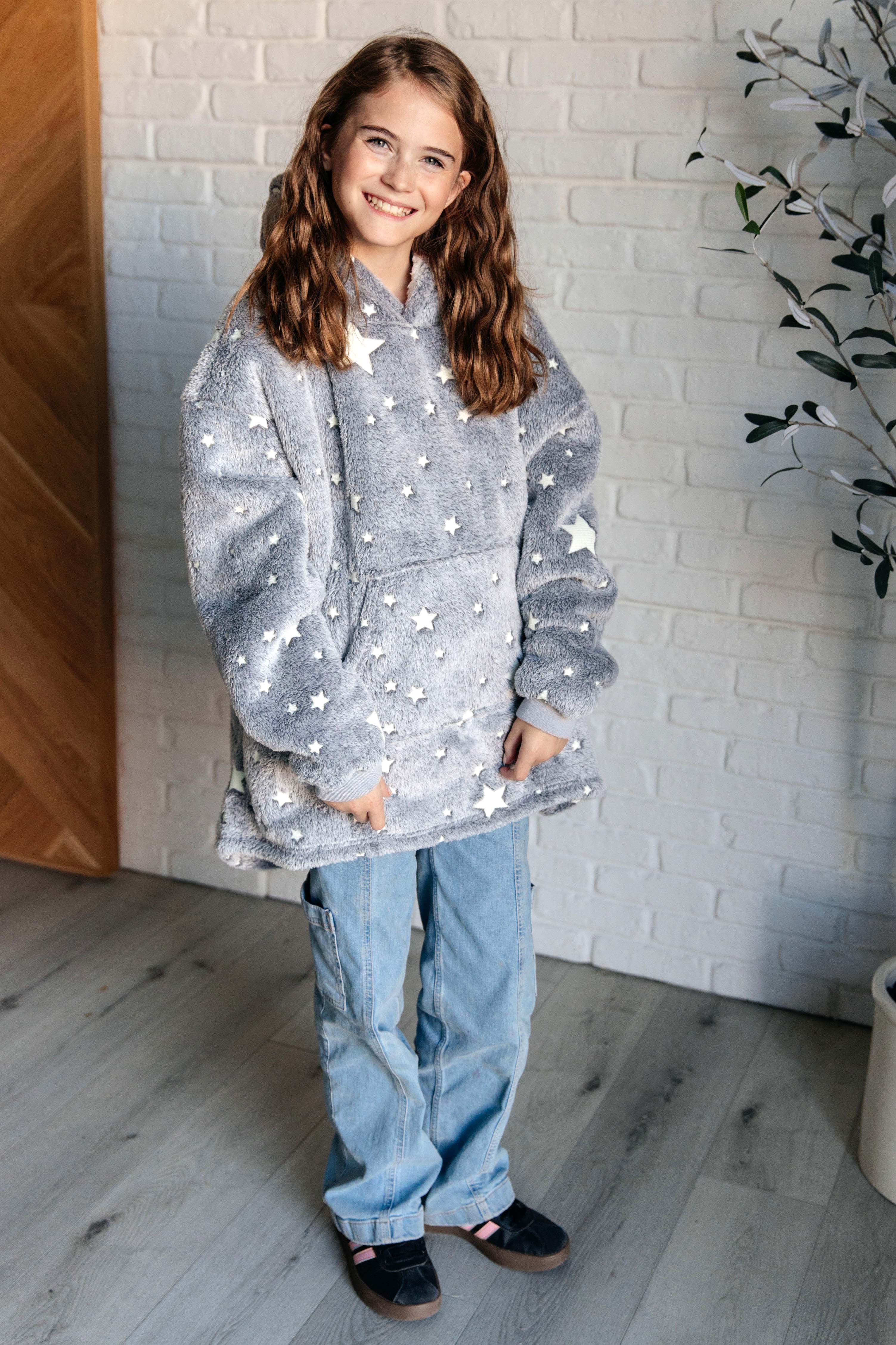 Kids Oversized Hoodie Blanket in Grey Stars Sweatshirts & Hoodies