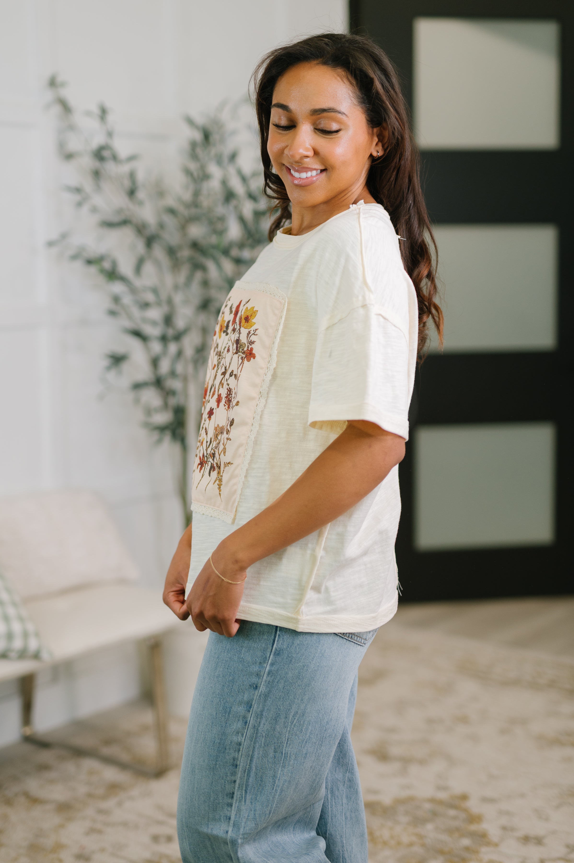 Haptics Knee Deep in Flowers We Applique Top Womens