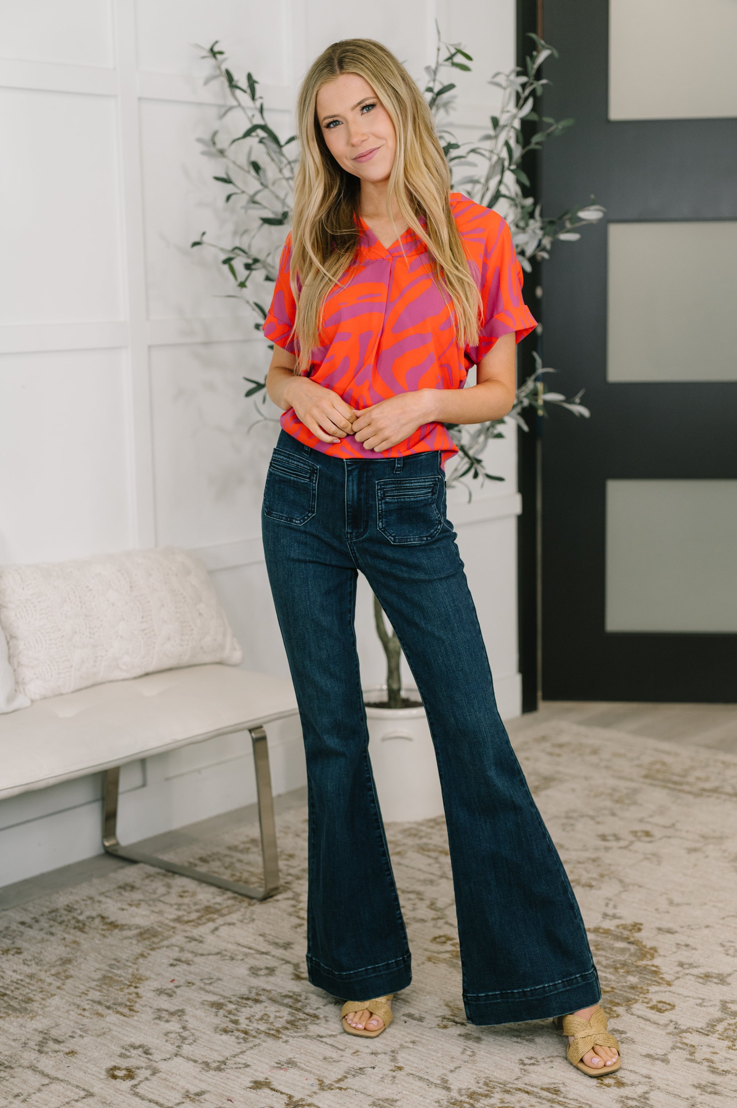 One Eleven North Know Me At All Abstract Split Neck Blouse Womens
