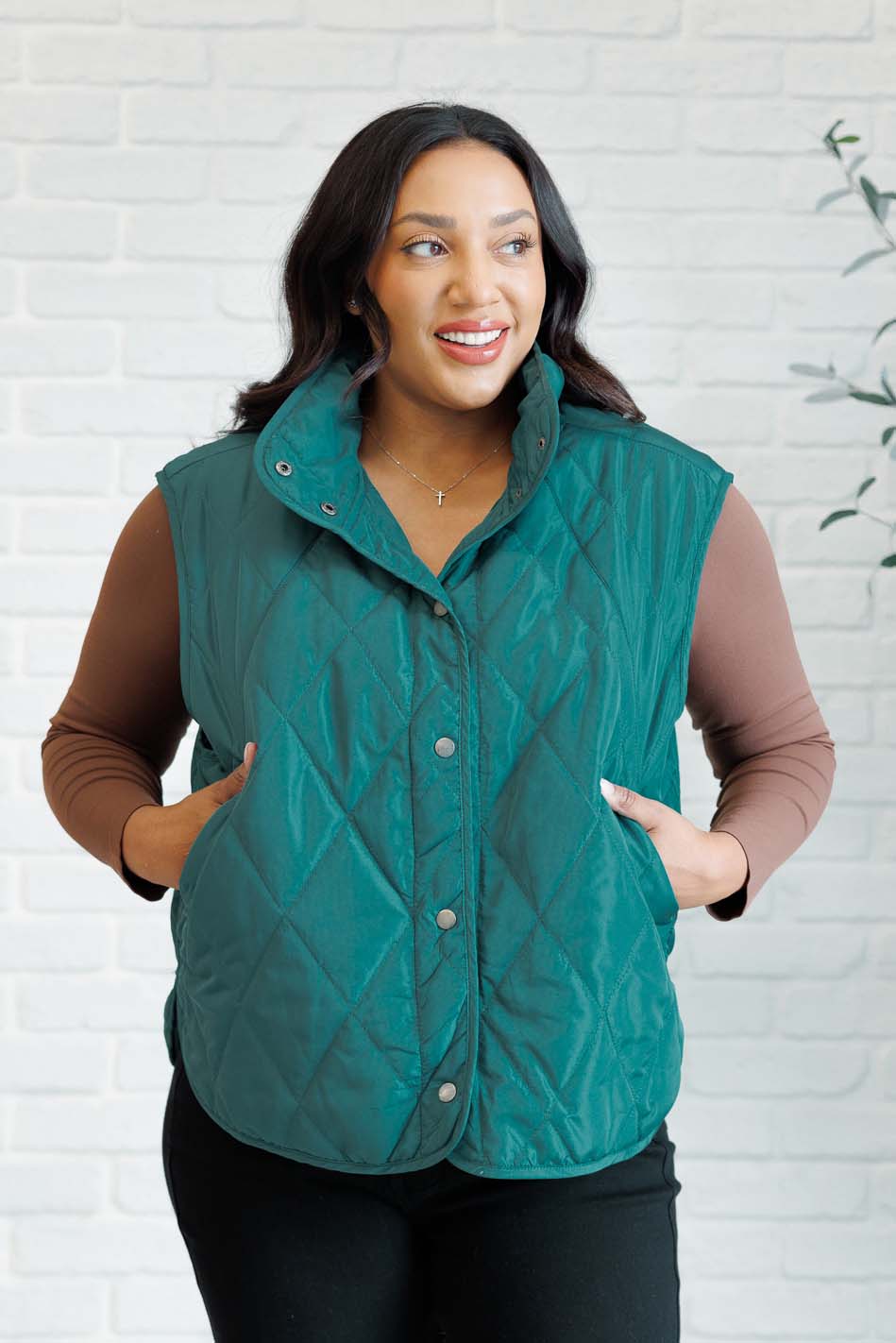 Haptics Layering Queen Quilted Puffer Vest in Hunter Green Ave Shops