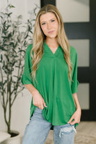 Dear Scarlett Lizzy Breeze Top in Kelly Green Womens