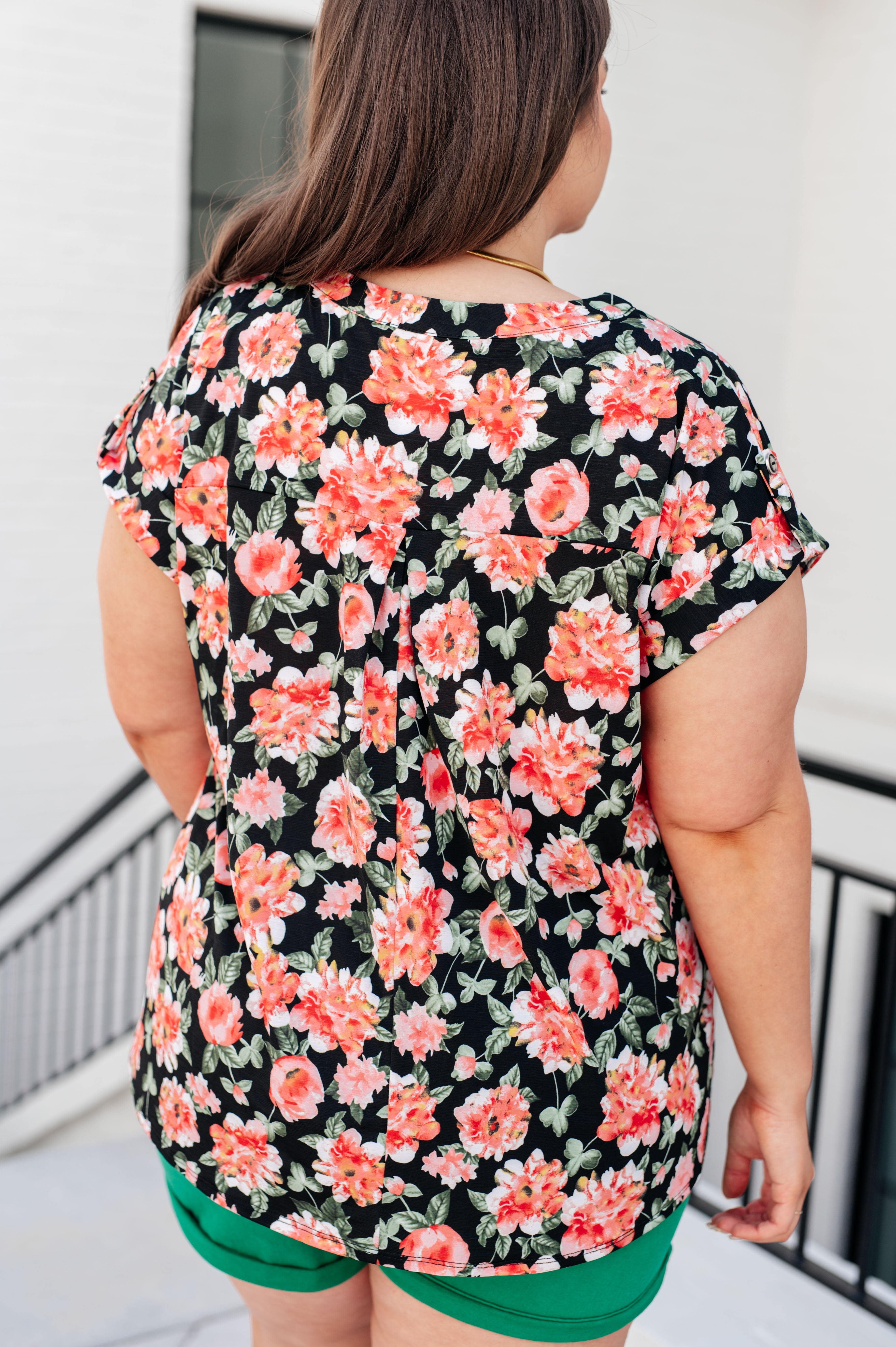 Dear Scarlett Lizzy Cap Sleeve Top in Black and Coral Floral Ave Shops