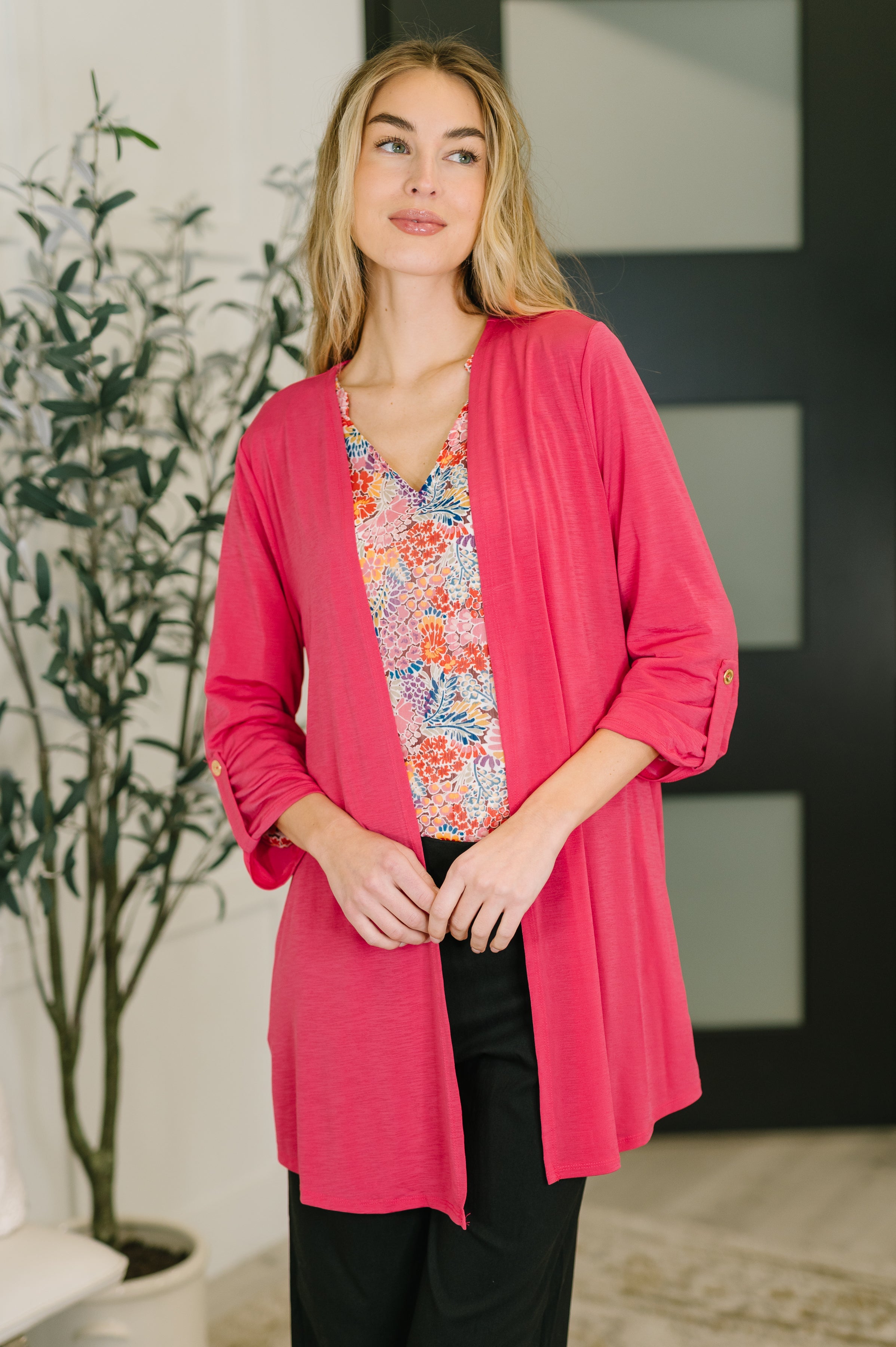 Dear Scarlett Lizzy Cardigan in Fuchsia Womens