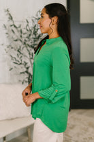 Dear Scarlett Lizzy Top in Kelly Green Womens