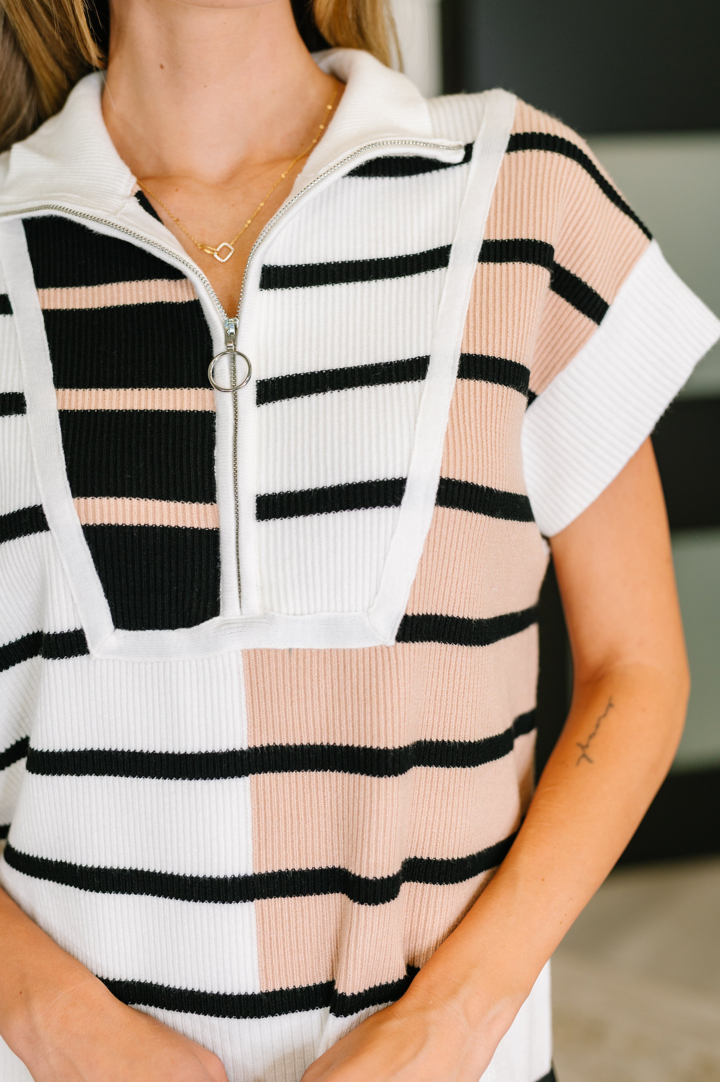 One Eleven North Lonely Traveler Striped Quarter Zip Vest in White Womens