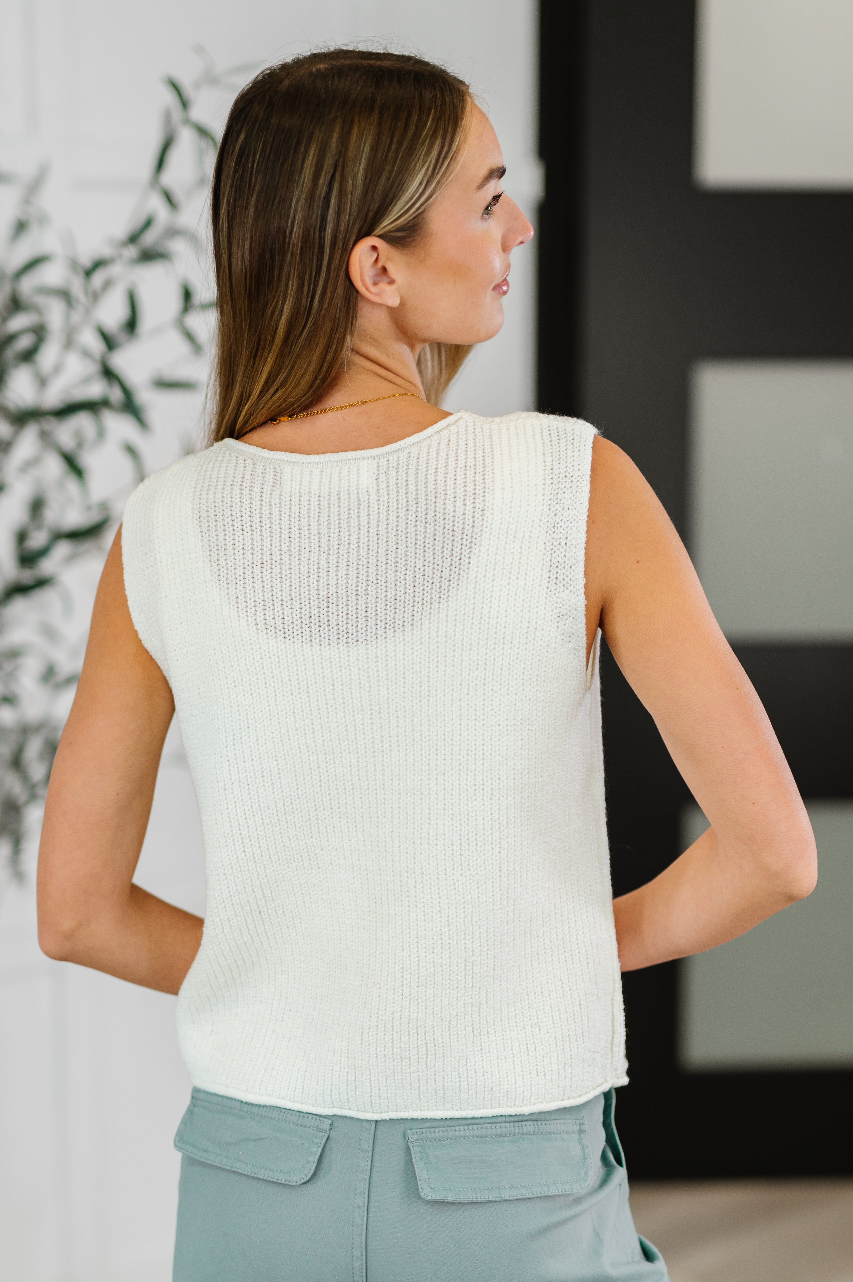 One Eleven North Loose Interpretation Tie Front Knit Vest Womens