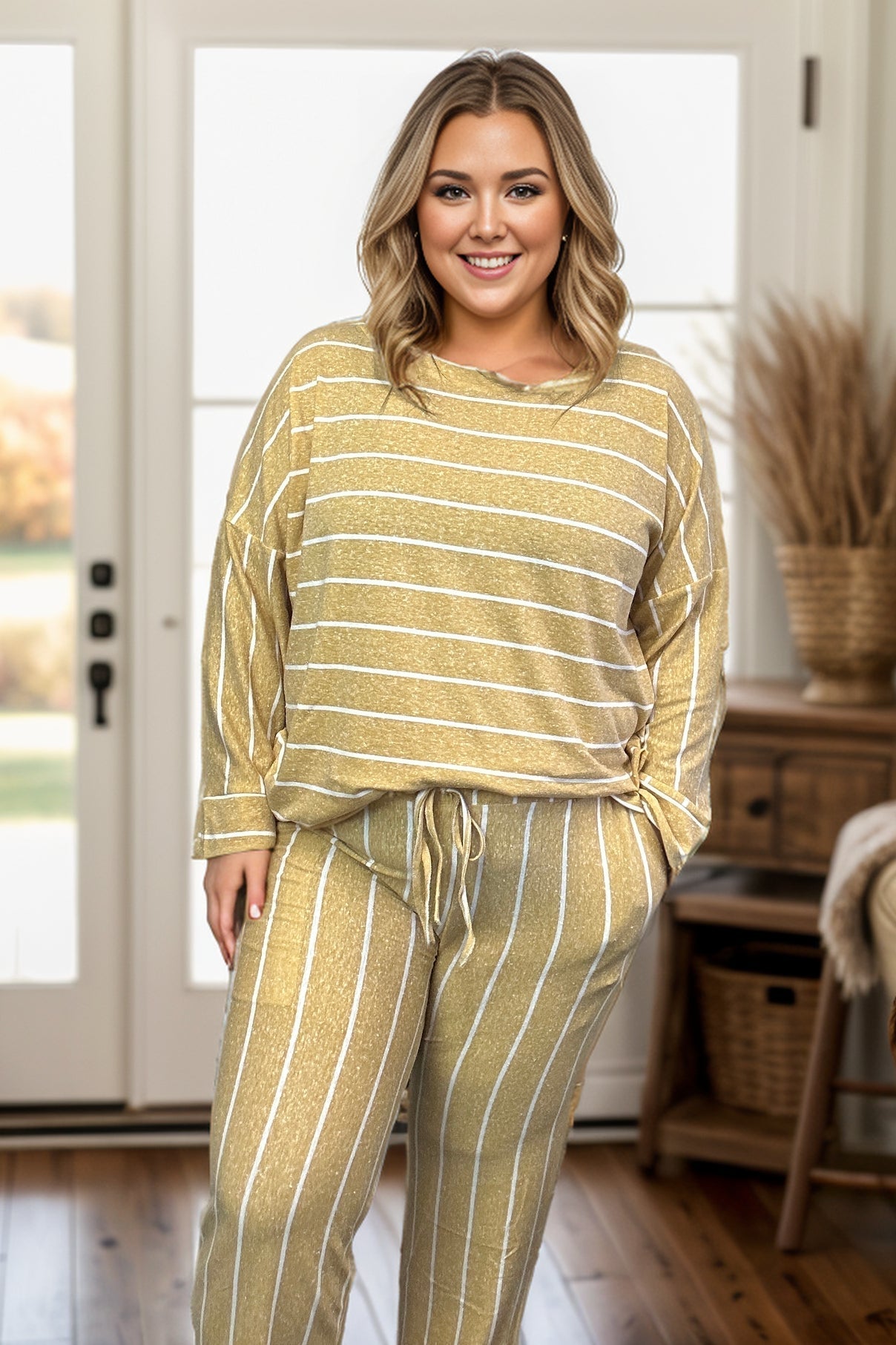 Zia Loungin' in Stripes - Mustard BoutiqueSimplified