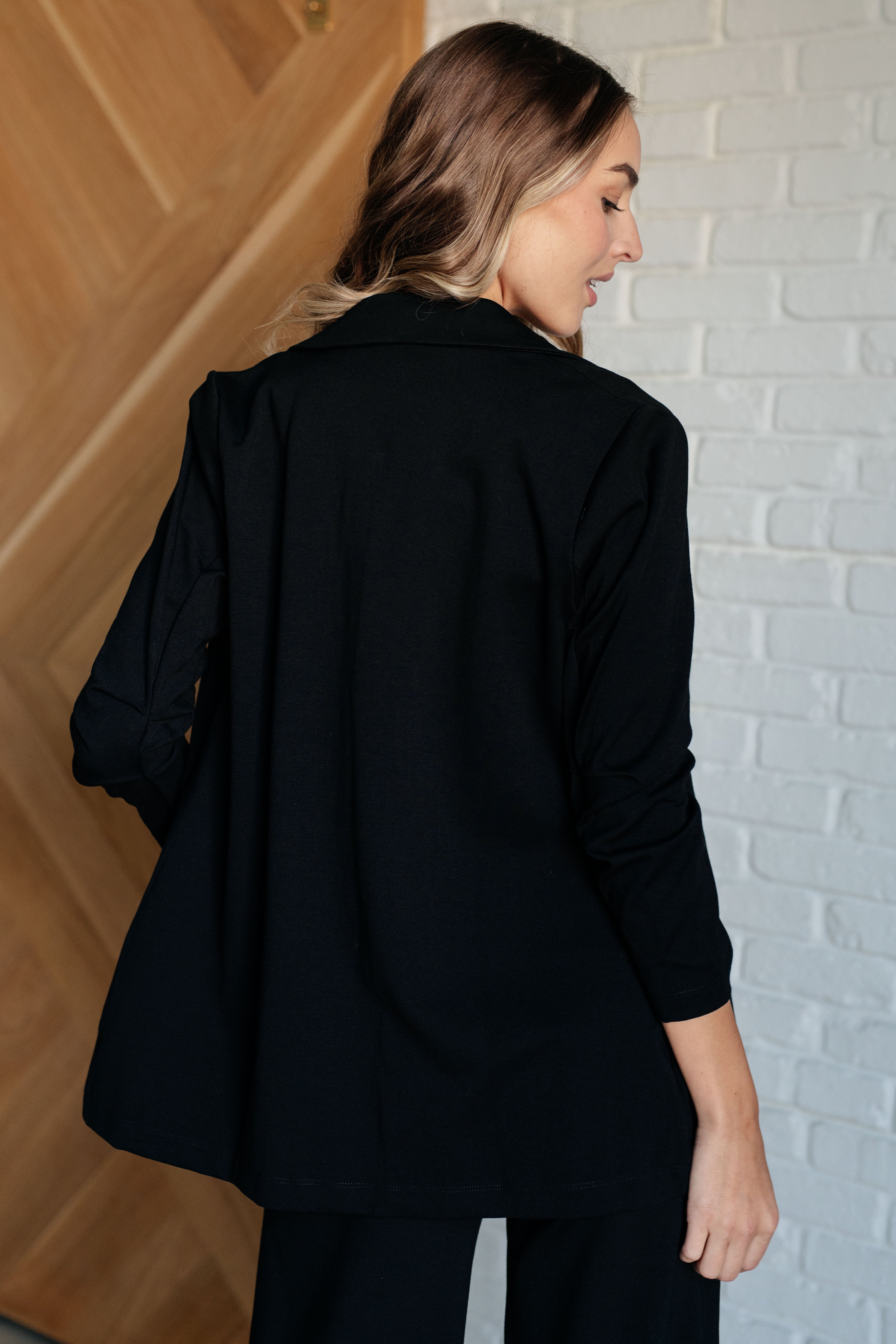 Dear Scarlett Magic 3/4 Blazer in Black Ave Shops