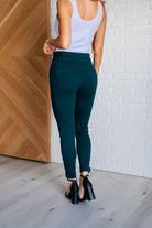 Dear Scarlett Magic Ankle Crop Skinny Pants in Hunter Green Pants