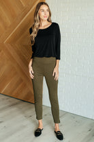 Dear Scarlett Magic Ankle Crop Skinny Pants in Olive Pants