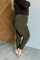 Dear Scarlett Magic Ankle Crop Skinny Pants in Olive Pants