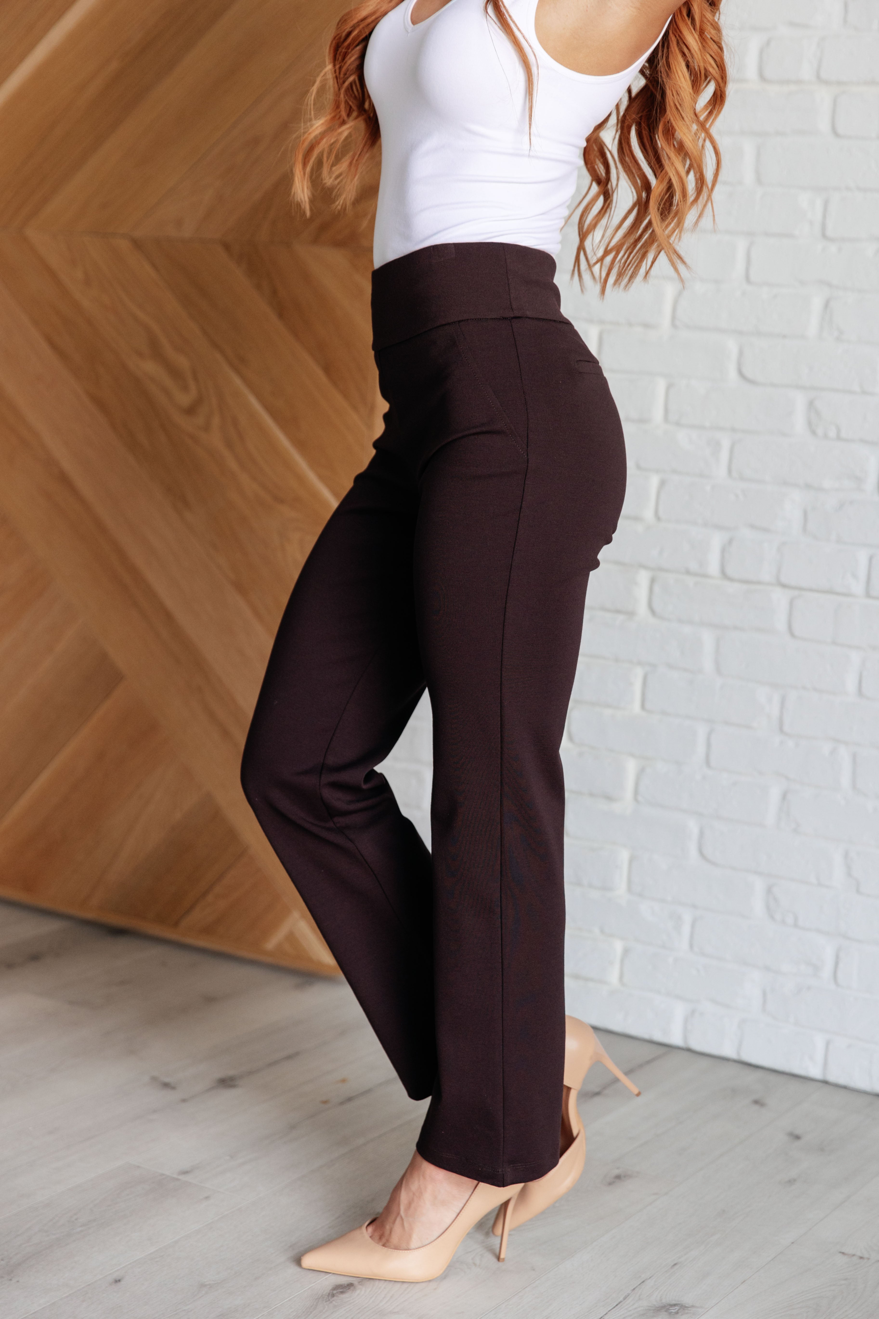 Dear Scarlett Magic Straight Pants in Chocolate Pants