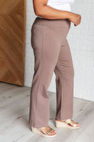 Dear Scarlett Magic Straight Pants in Dark Mocha Ave Shops