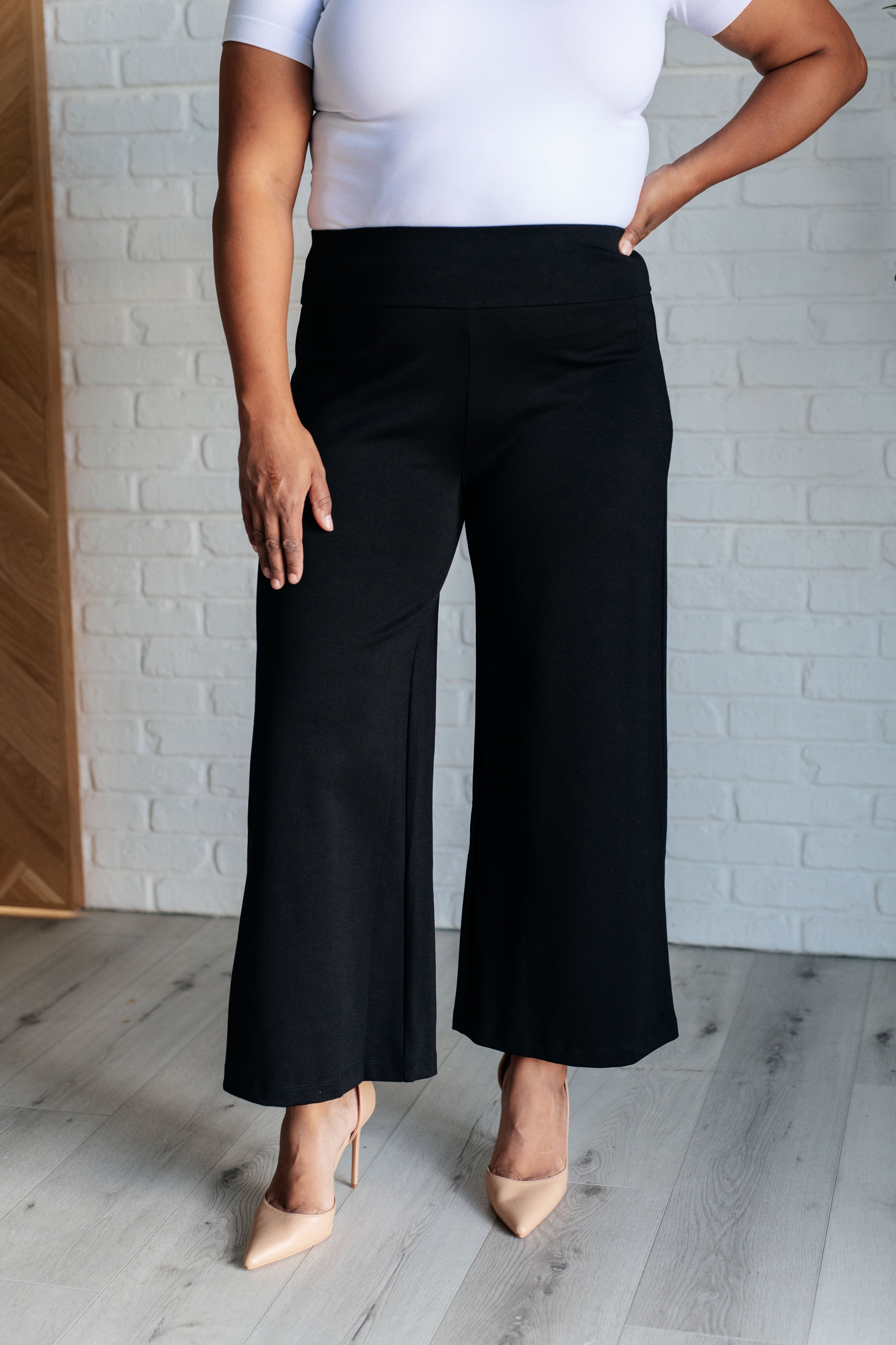 Dear Scarlett Magic Wide Leg Crop Pants in Black Ave Shops