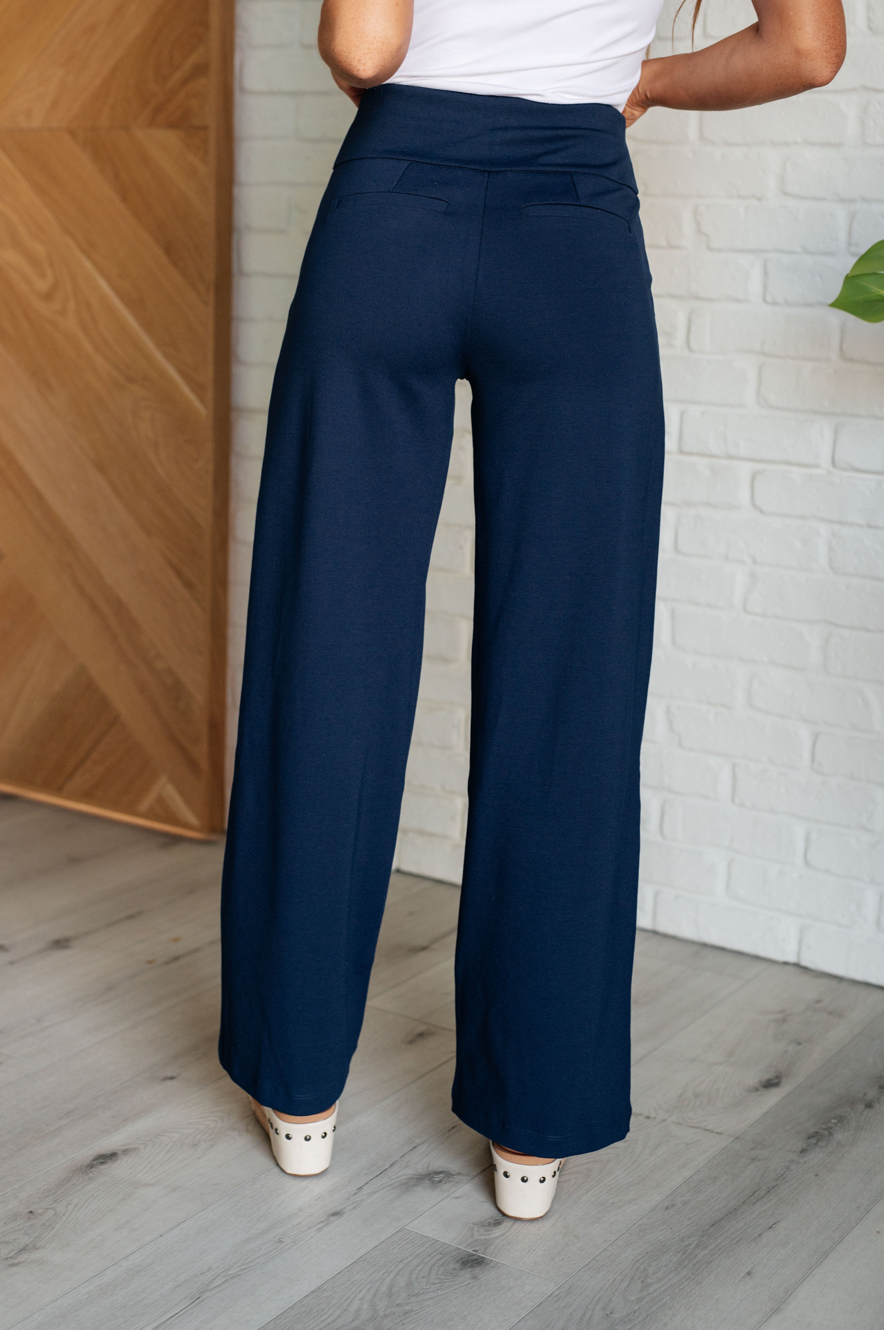 Dear Scarlett Magic Wide Leg Pants in Navy Ave Shops