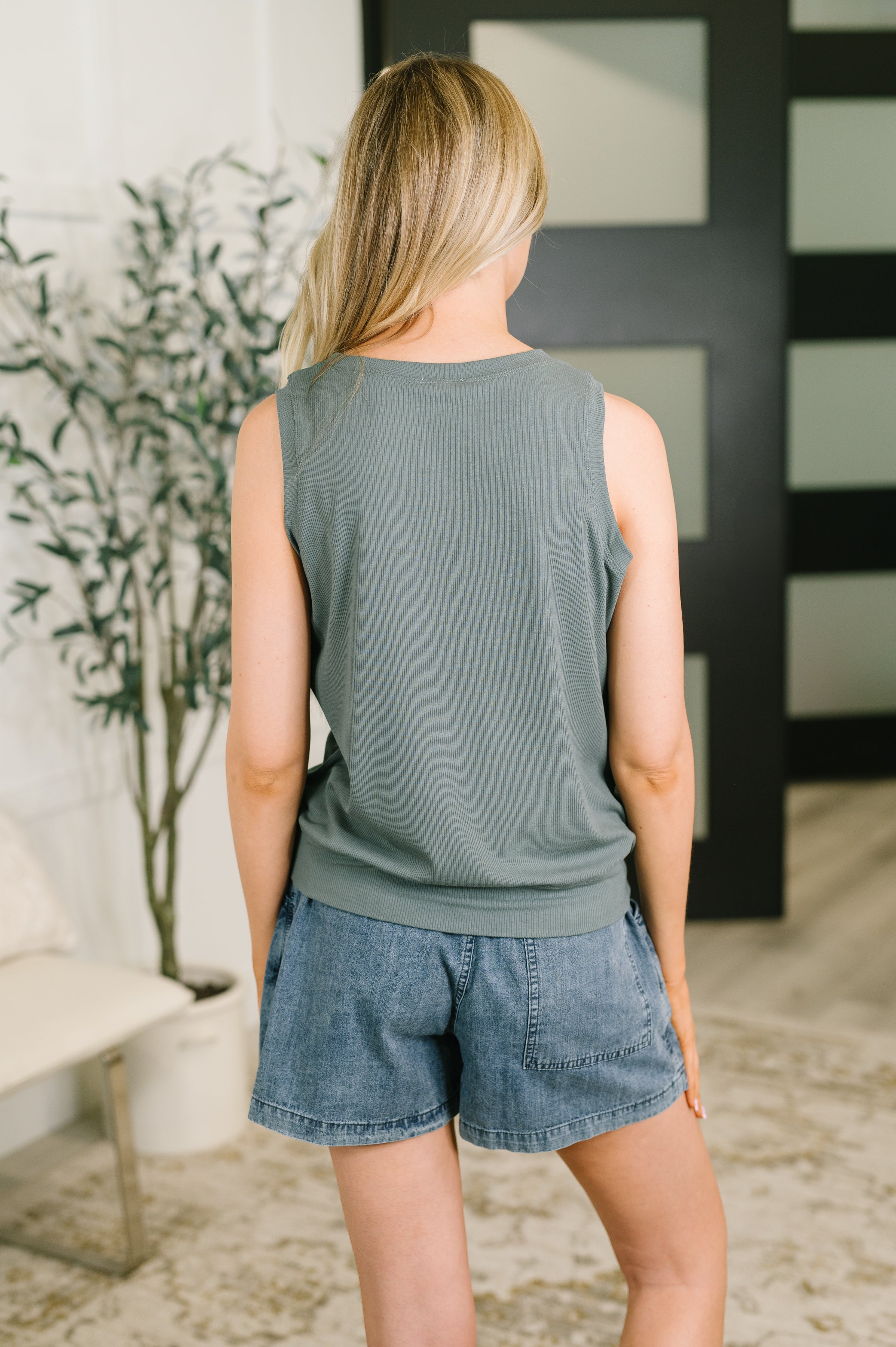 Making Moves Relaxed Tank Womens