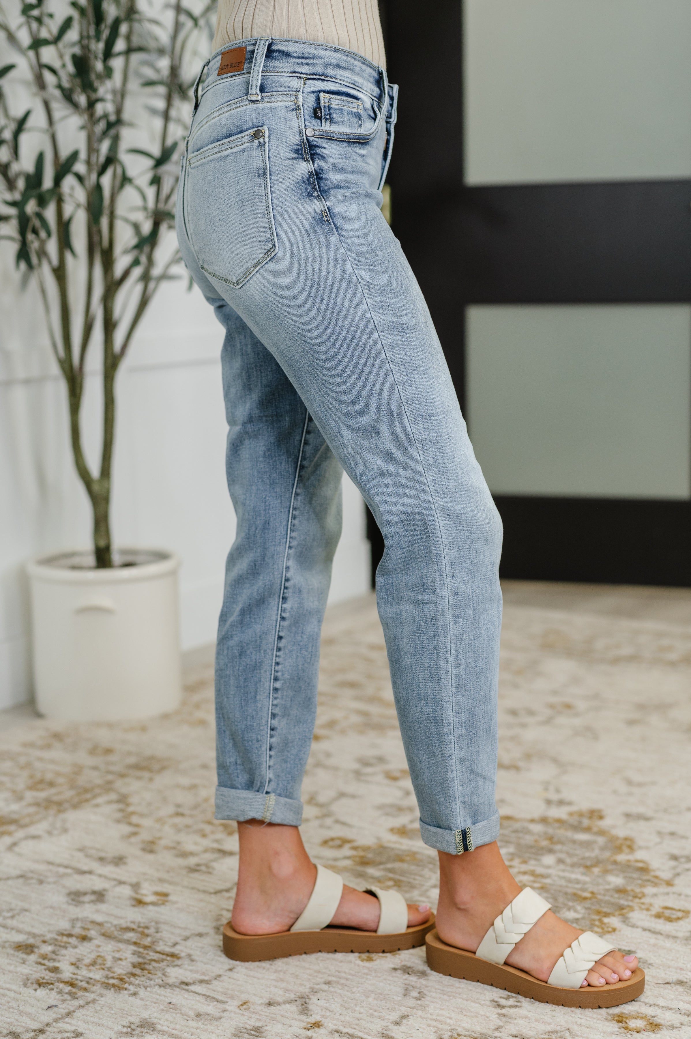 Mallory Mid Rise Bleach Wash Boyfriend Jeans Womens