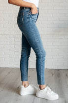 Judy Blue Nicole Tummy Control Skinny Jeans in Vintage Wash Ave Shops