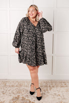 Very J Once Again V-Neck Floral Dress Dresses