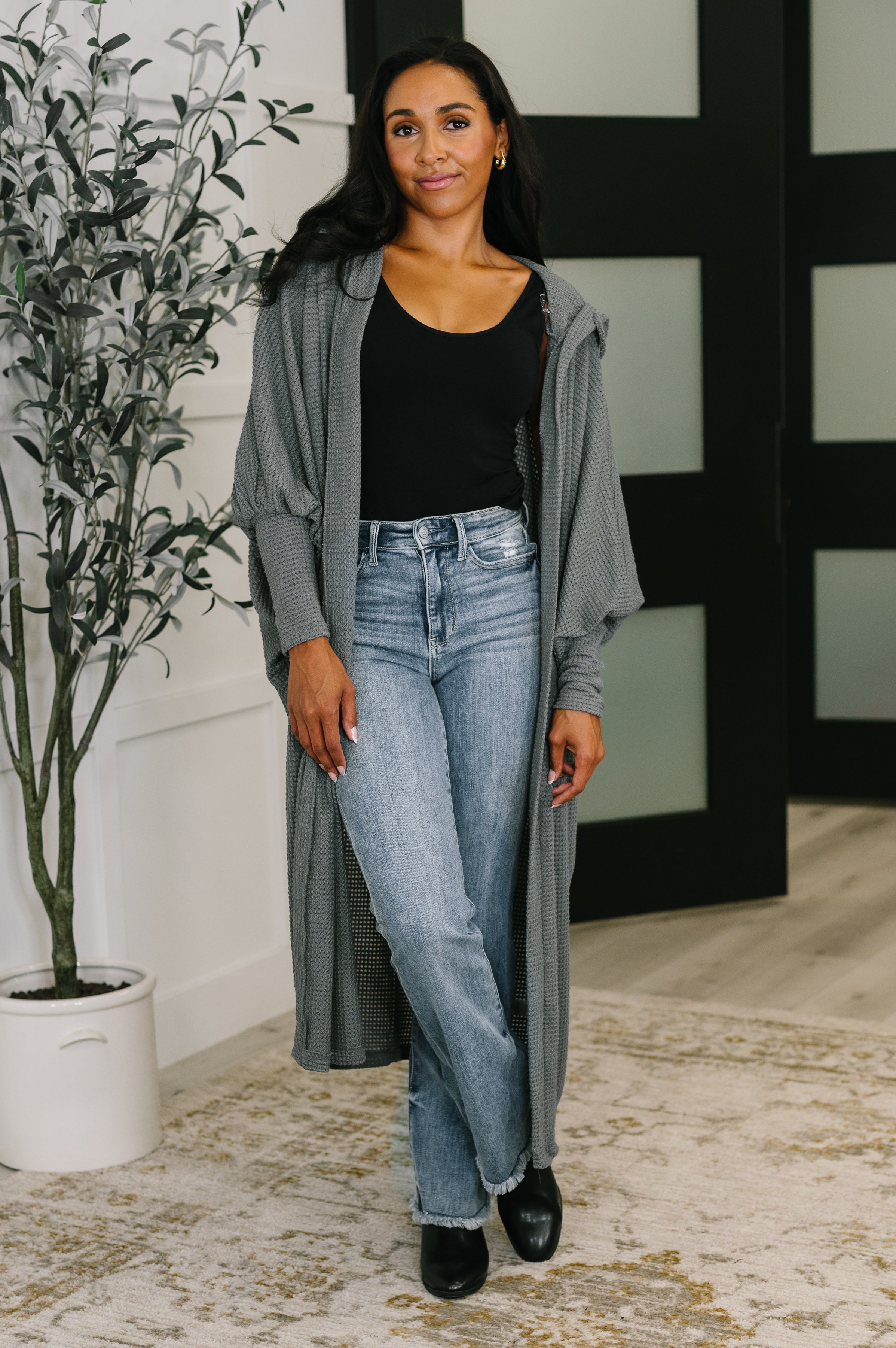 Dear Scarlett Pamper Travel Hooded Cardigan in Charcoal Womens