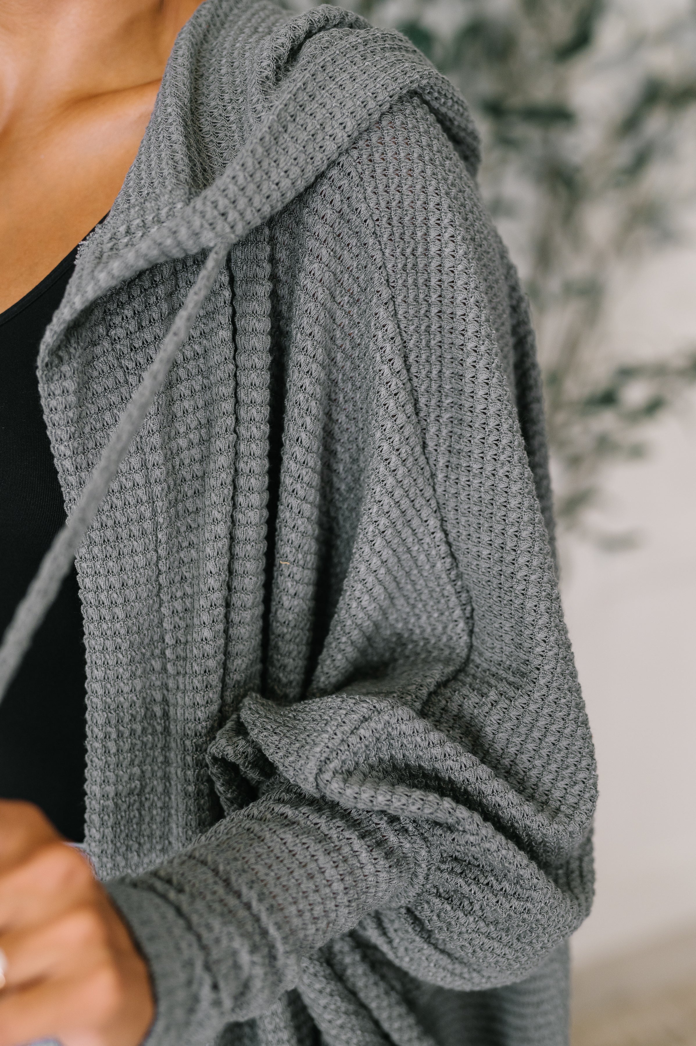 Dear Scarlett Pamper Travel Hooded Cardigan in Charcoal Womens