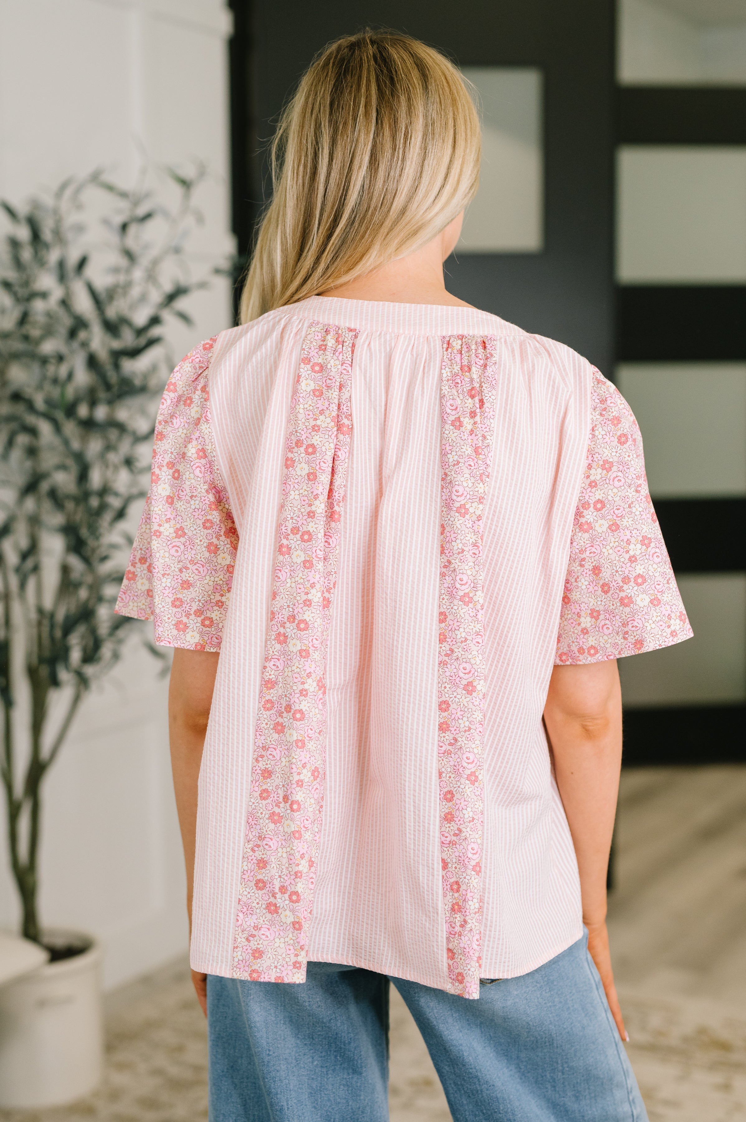 Pretty Prime Bell Sleeve Color Block Blouse Womens