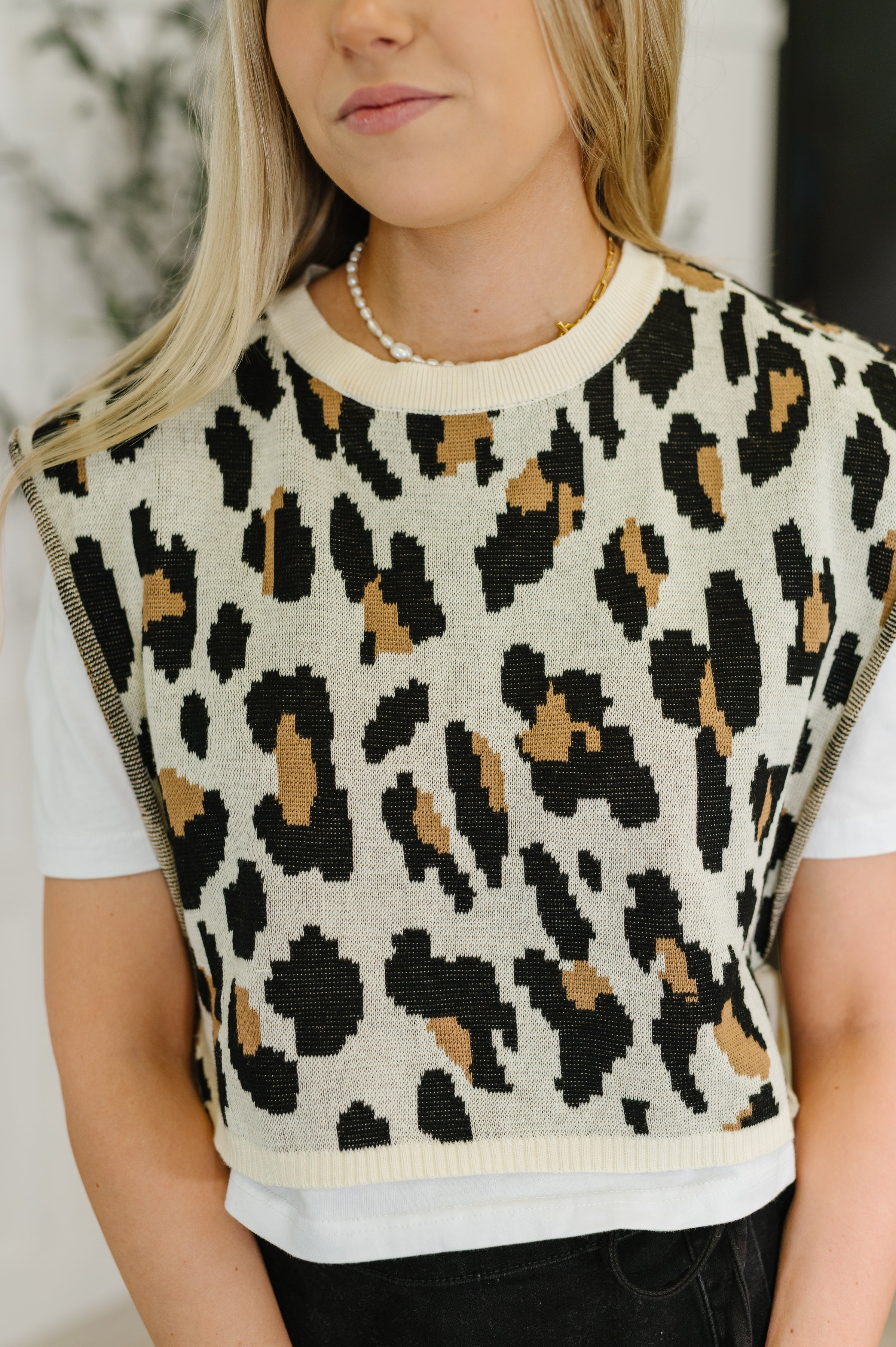 Lovelo Prowl Pretty Sweater Knit Layered Tee Womens