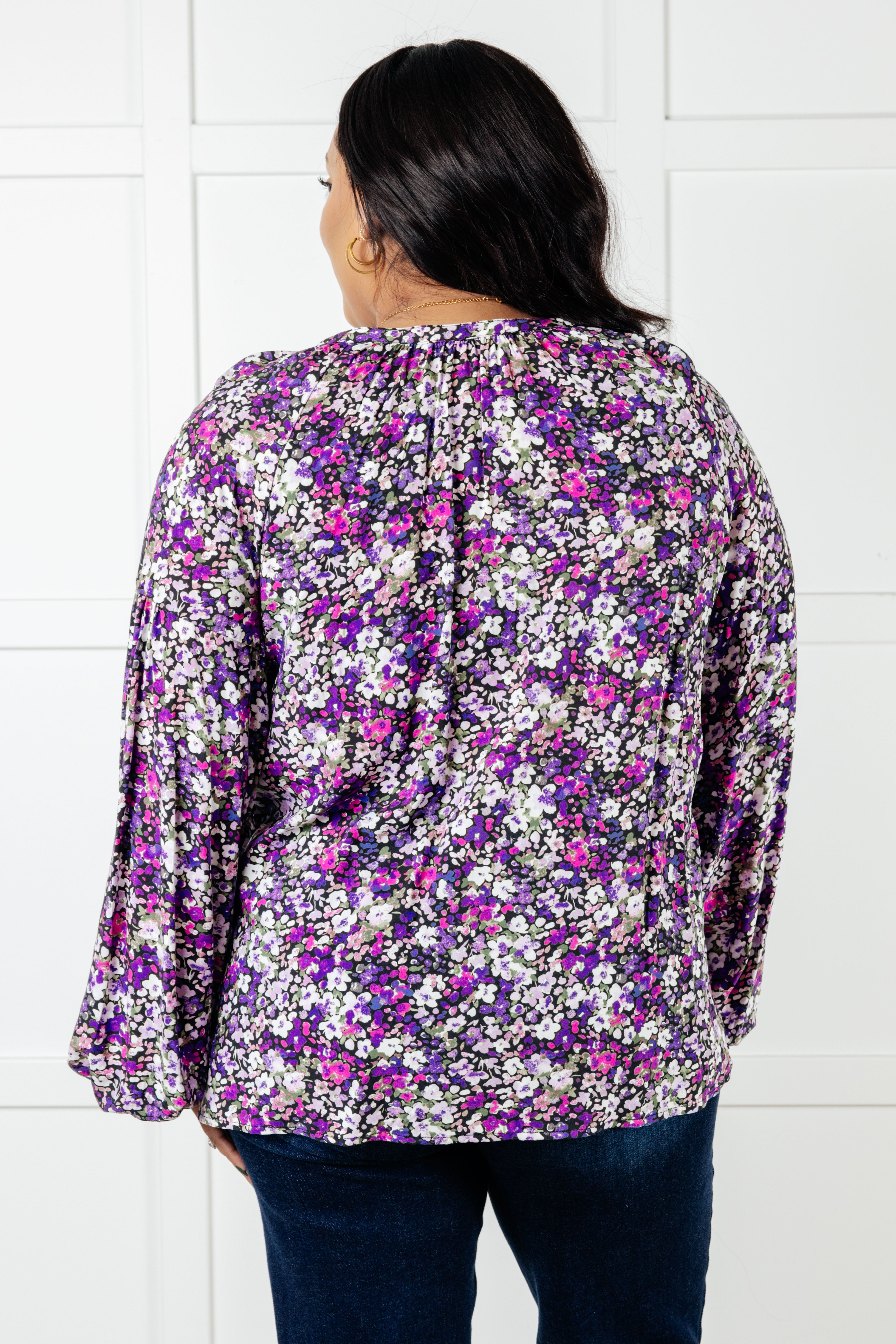 One Eleven North Pulled Together Purple Ditsy Floral Bubble Sleeve Blouse Blouses