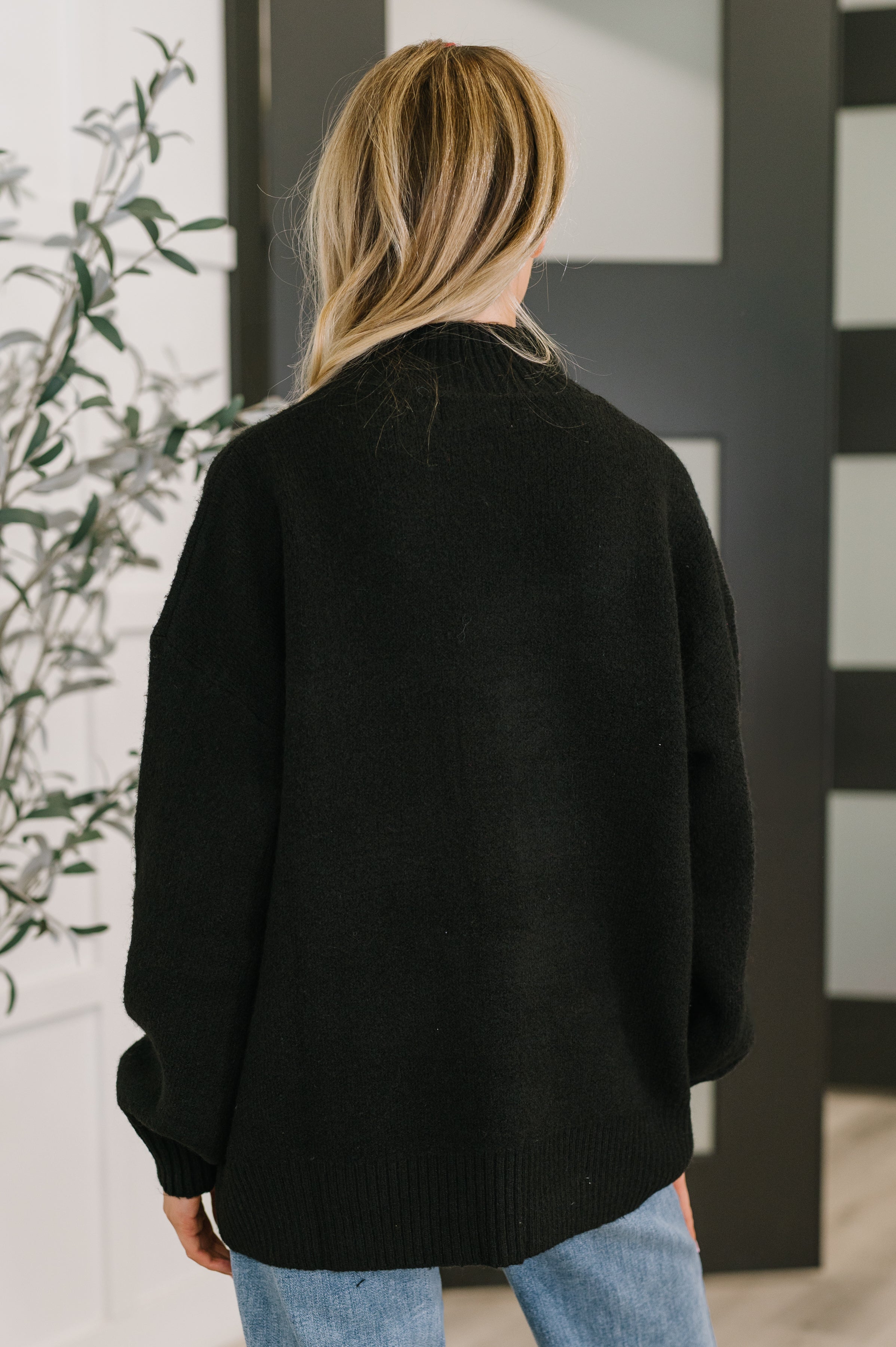 Zenana Right to the Core High Neck Pullover in Black Womens