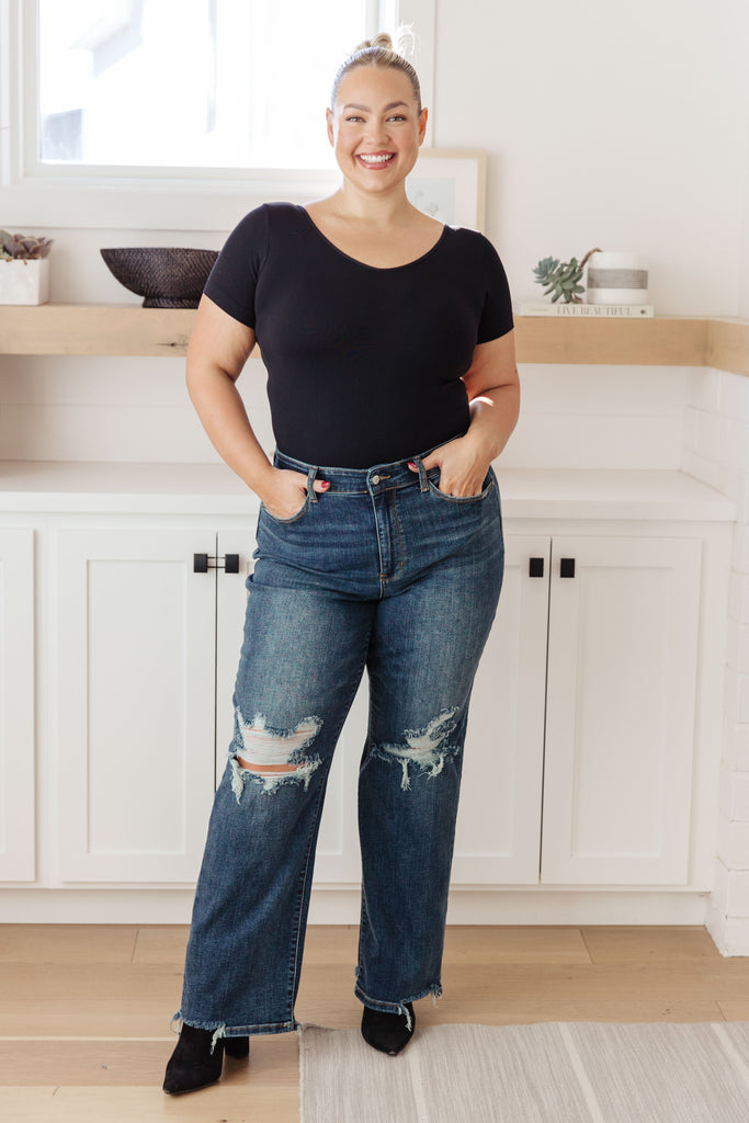 Judy Blue Rose High Rise 90's Straight Jeans in Dark Wash Ave Shops