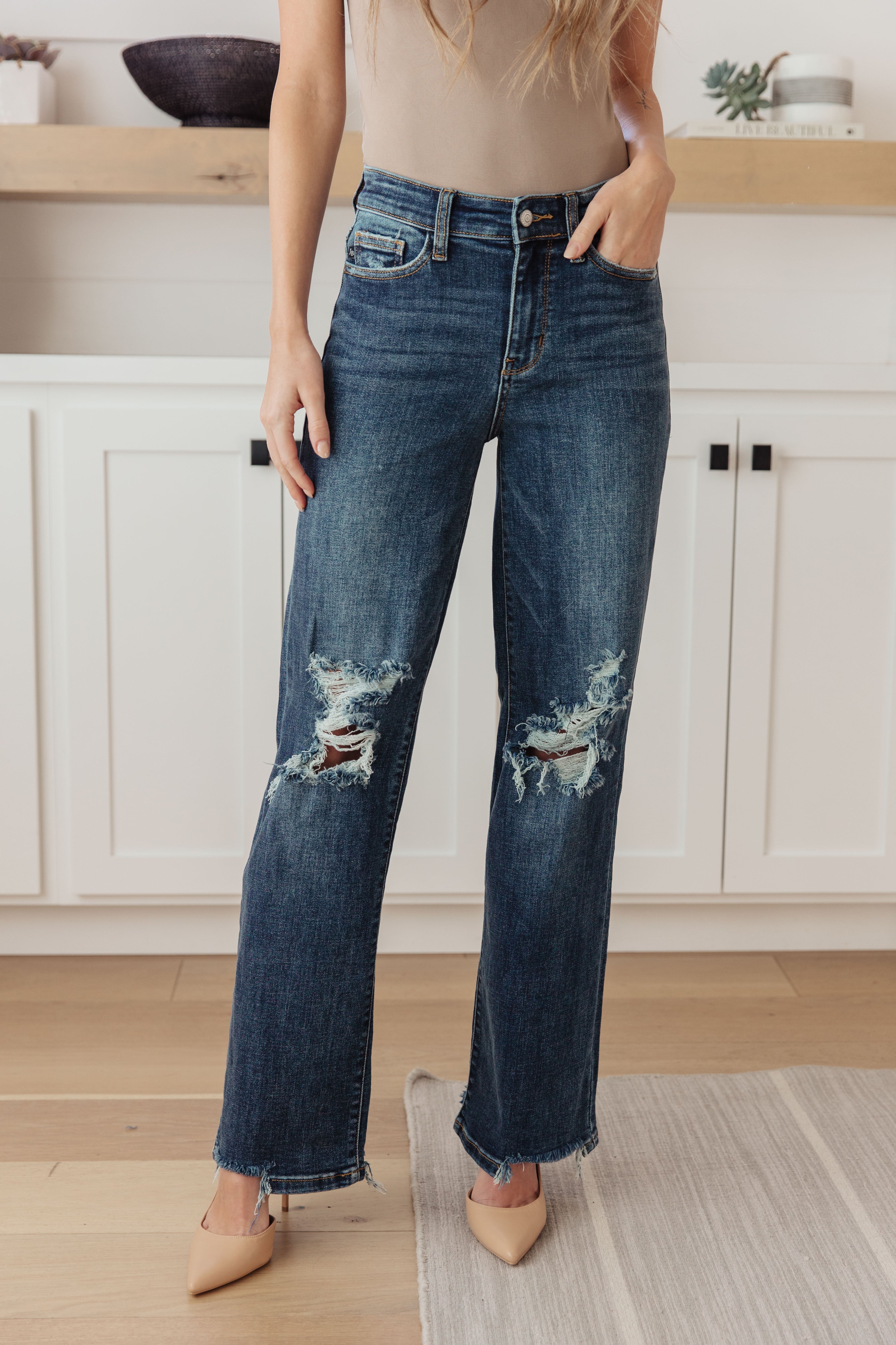 Judy Blue Rose High Rise 90's Straight Jeans in Dark Wash Ave Shops 12-12-2023