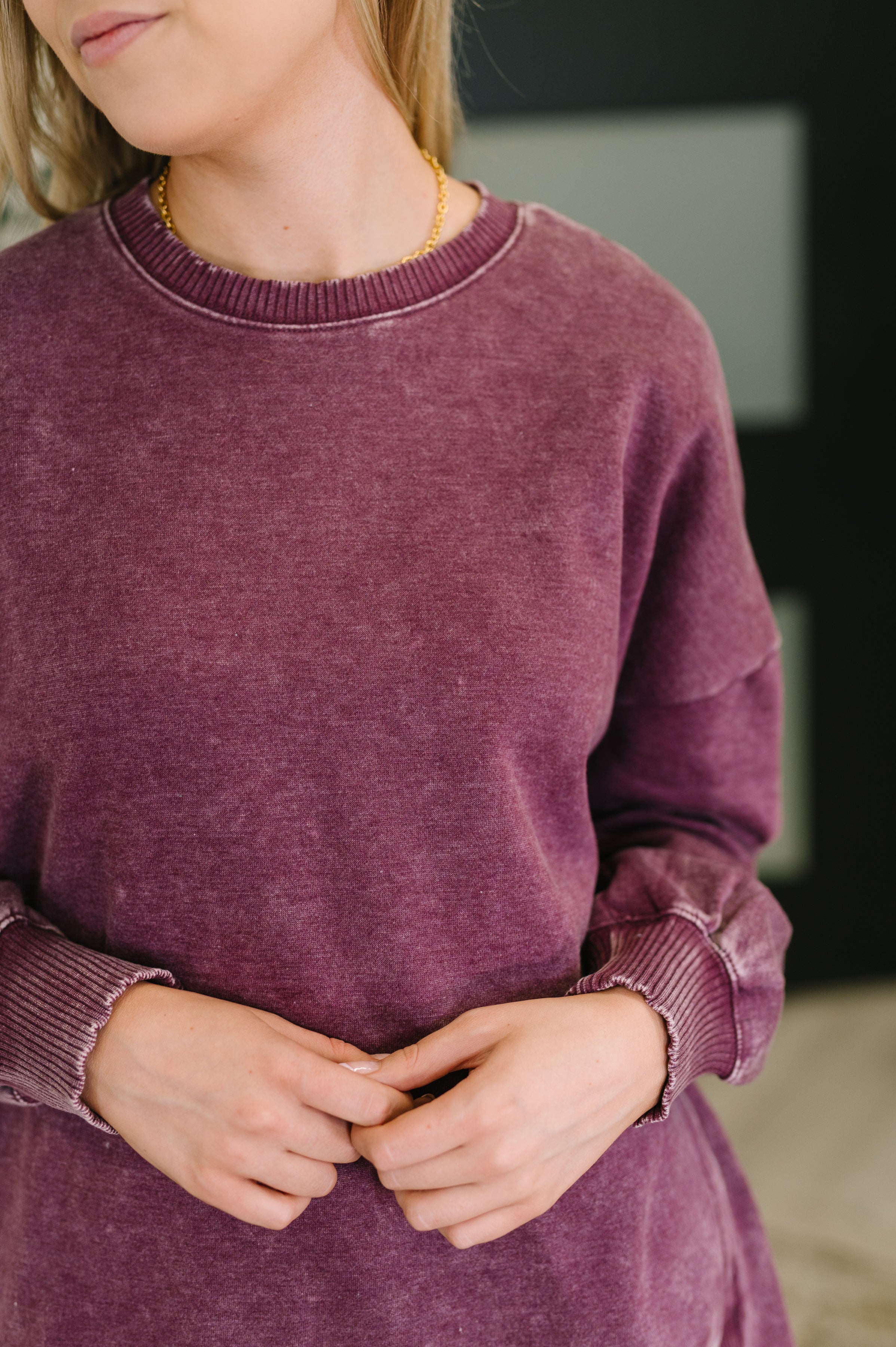Zenana Mineral Wash Pullover in Eggplant Womens