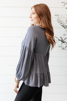 Andree by Unit Sassy Swing Top in Charcoal MemorialDay24