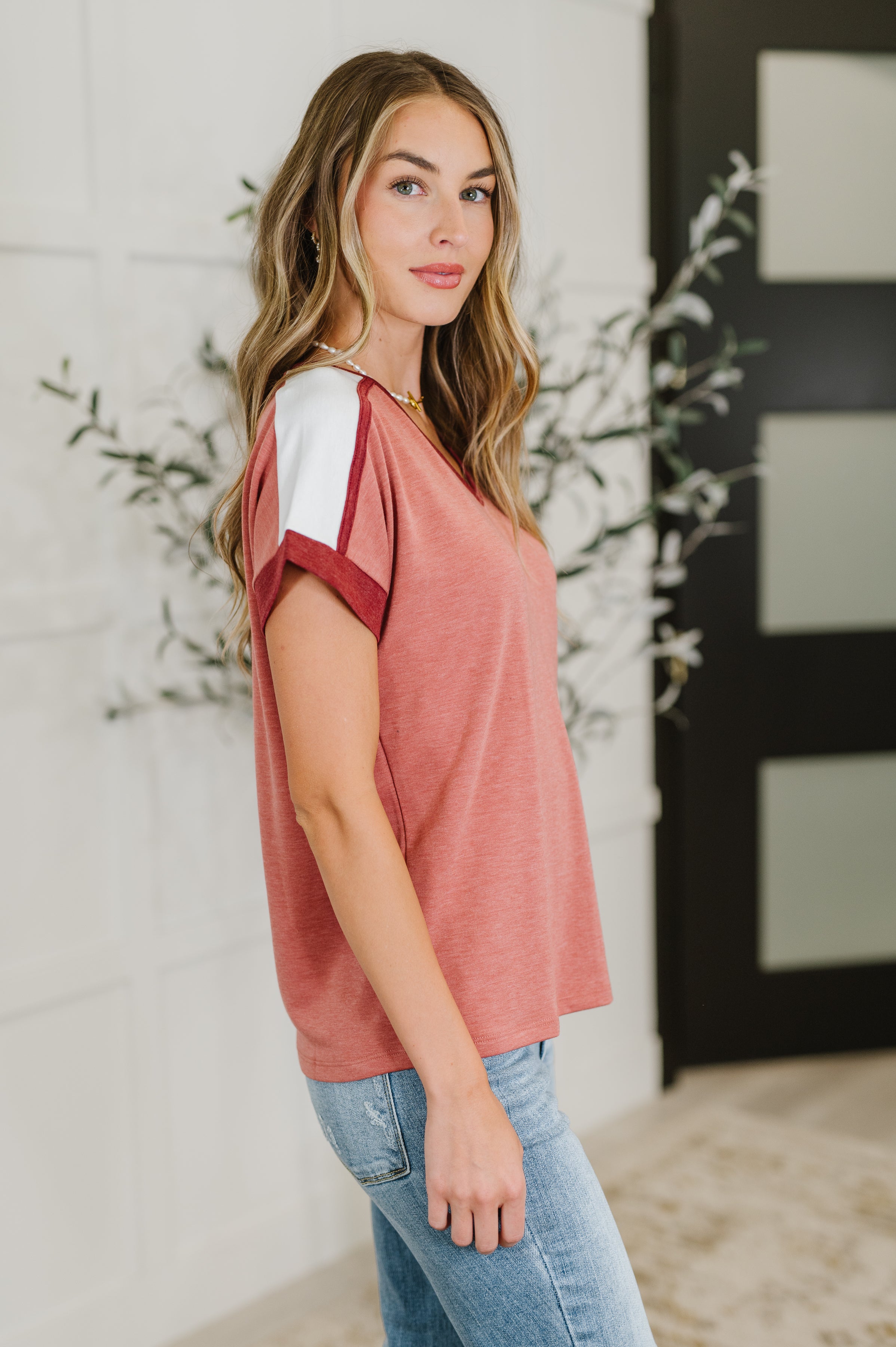 Staccato Sew Into You V-Neck Top in Light Rust Womens